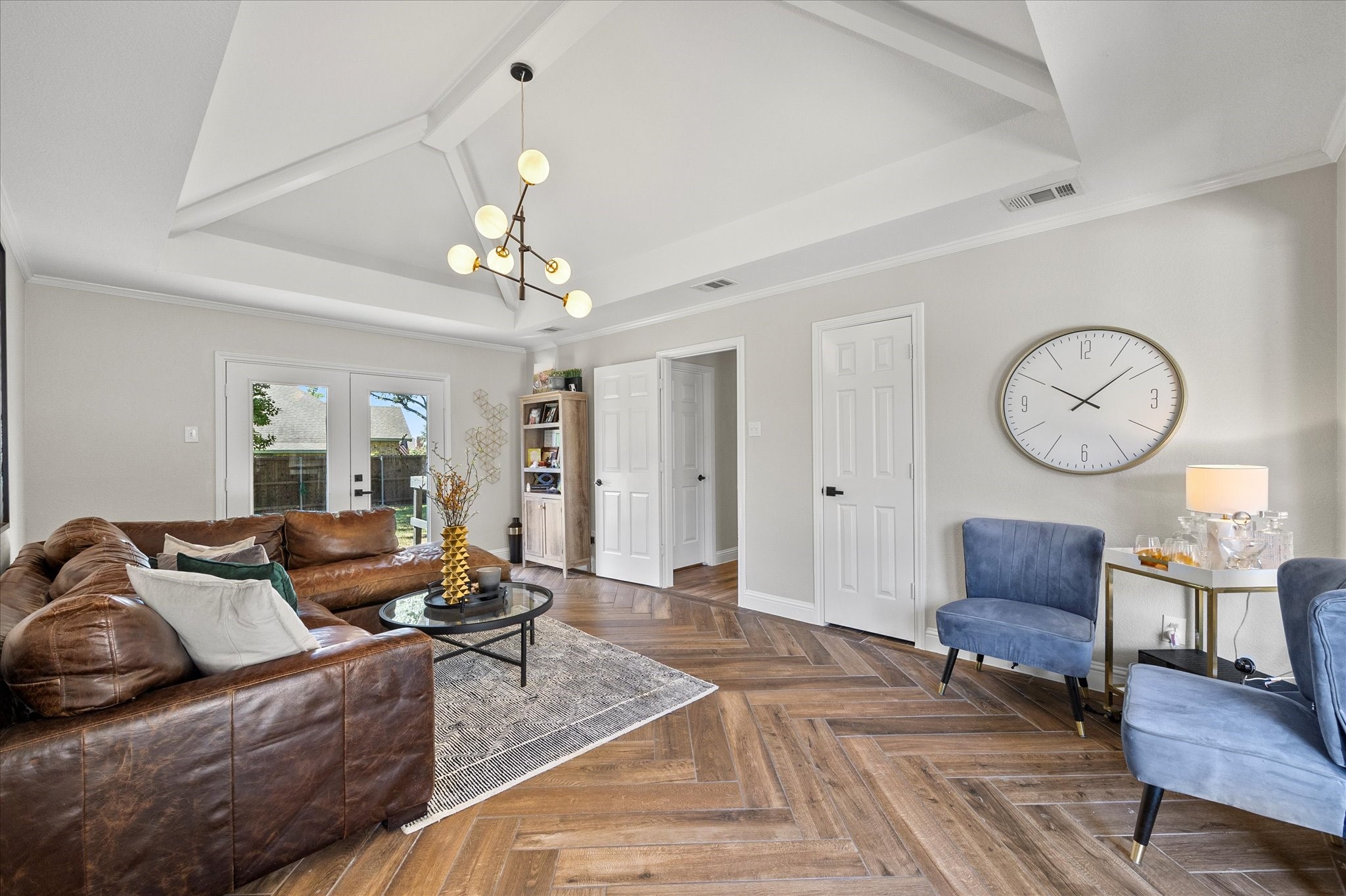 601 Shoretrail Drive