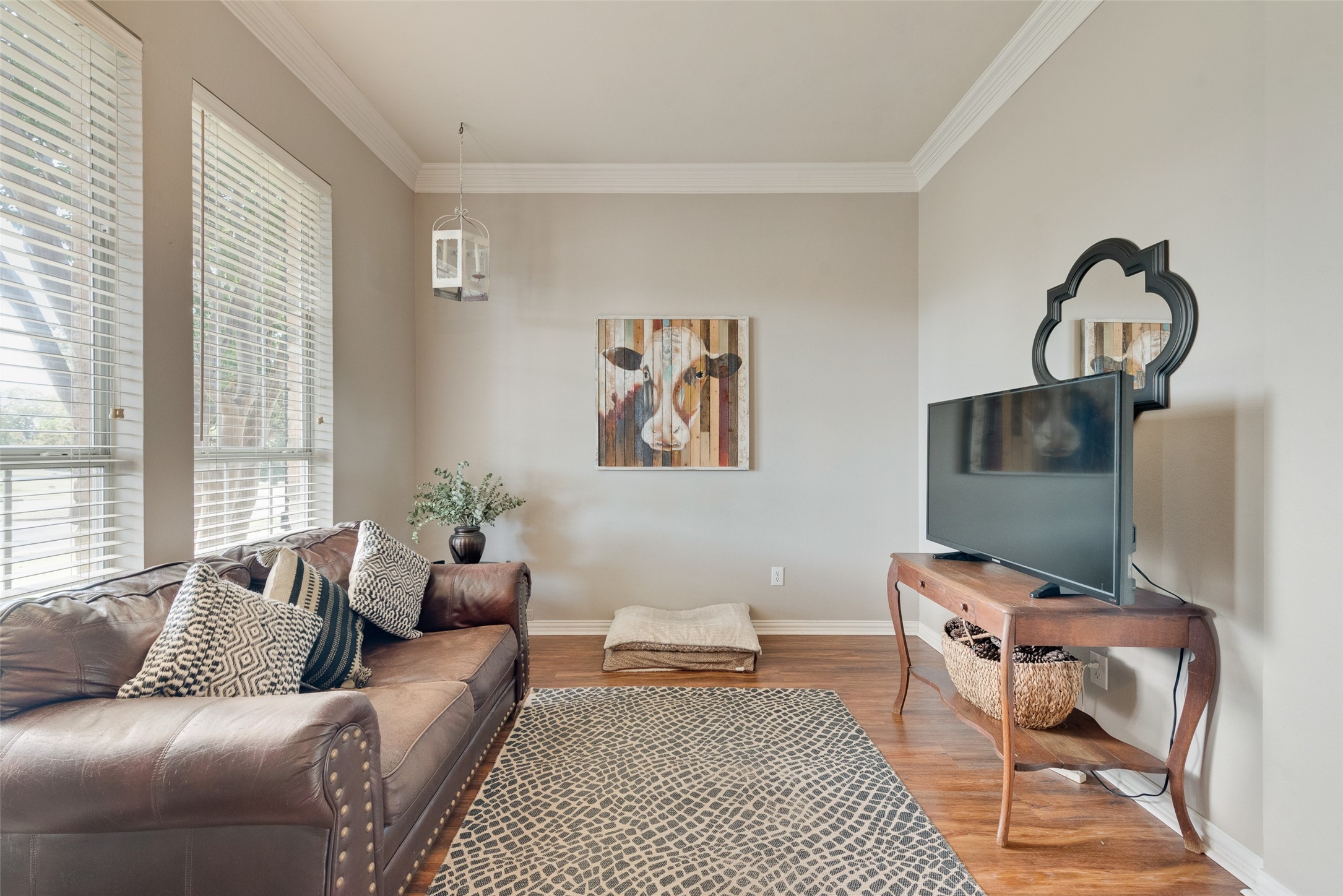 7128 Hunt Lane