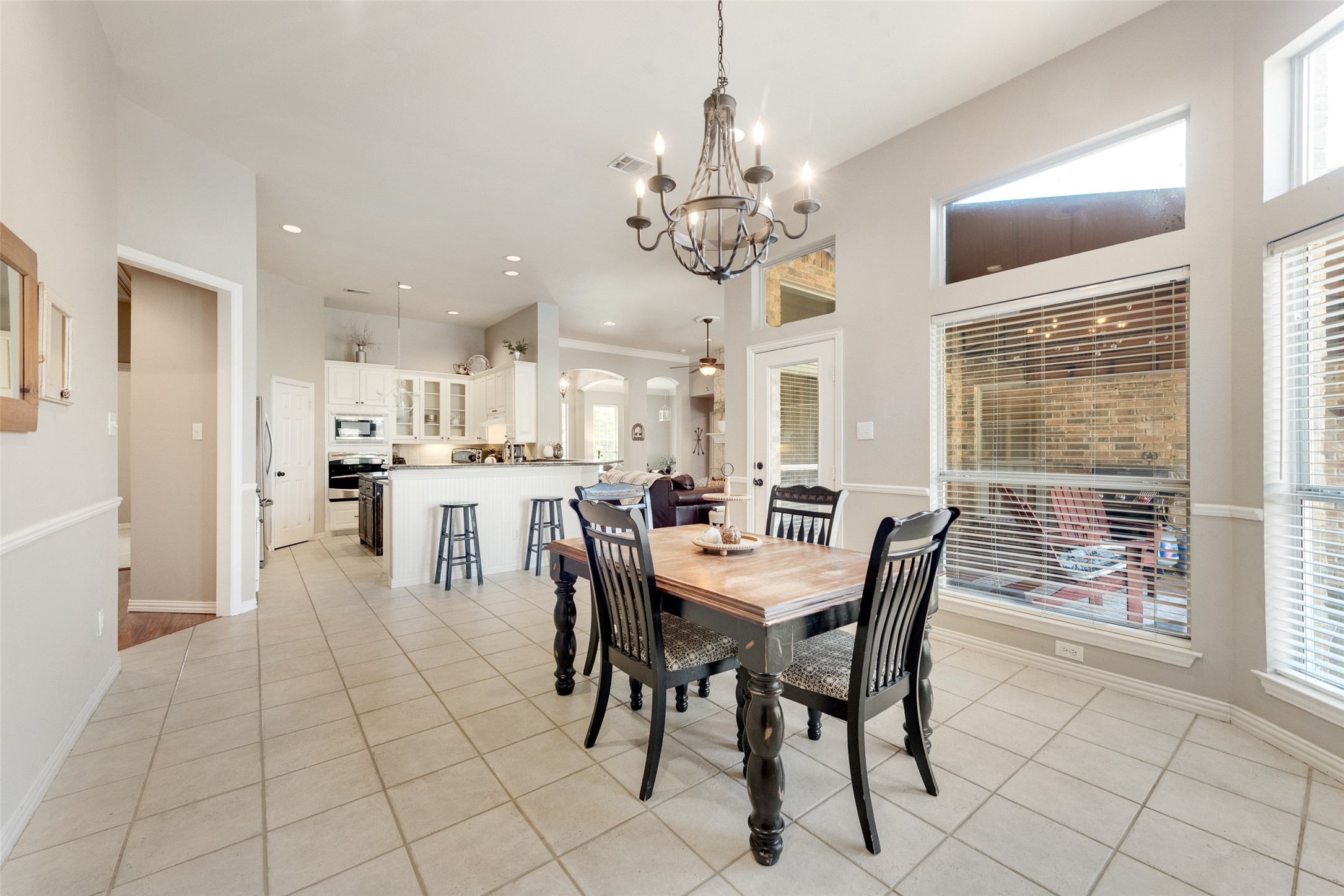 7128 Hunt Lane
