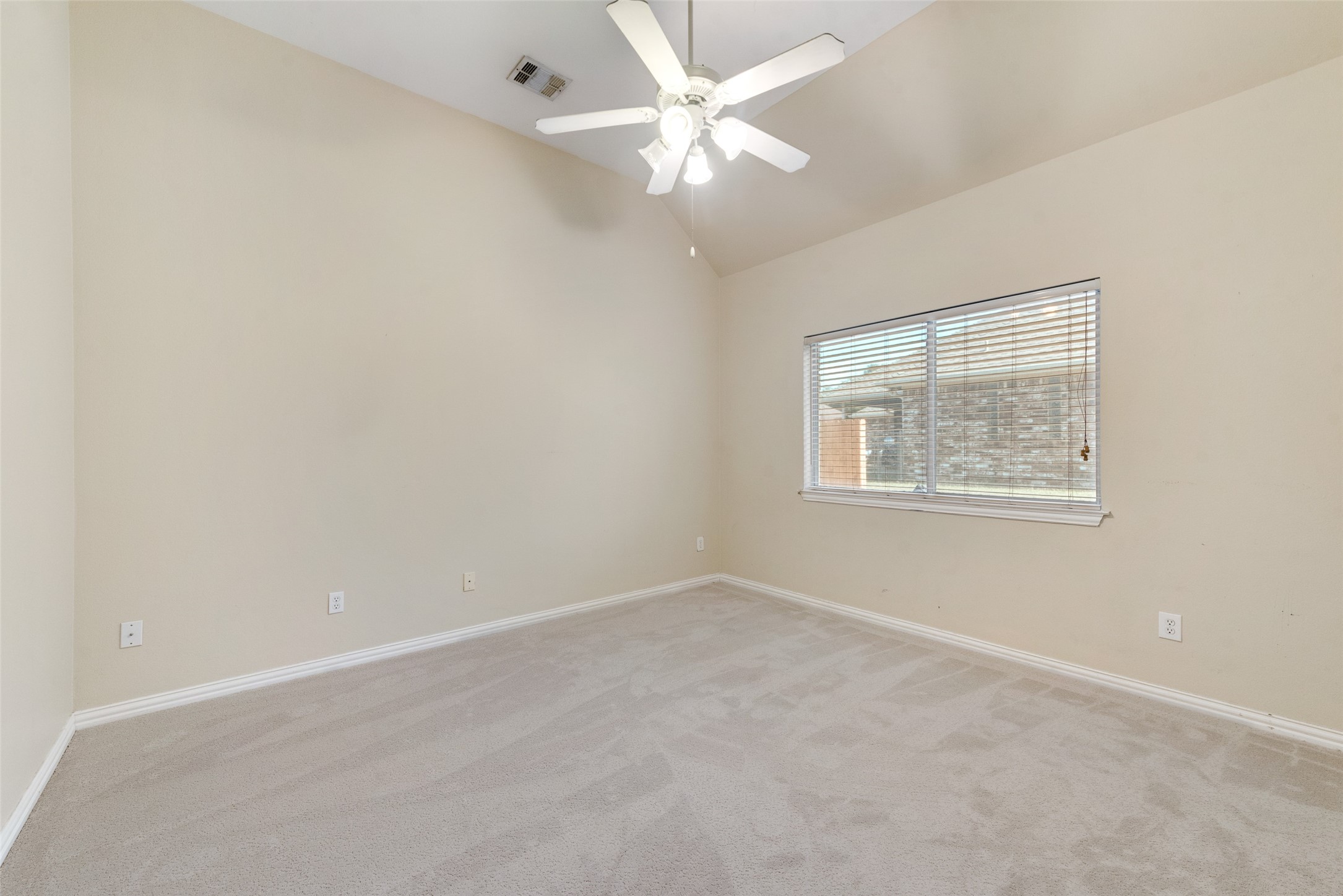 7128 Hunt Lane