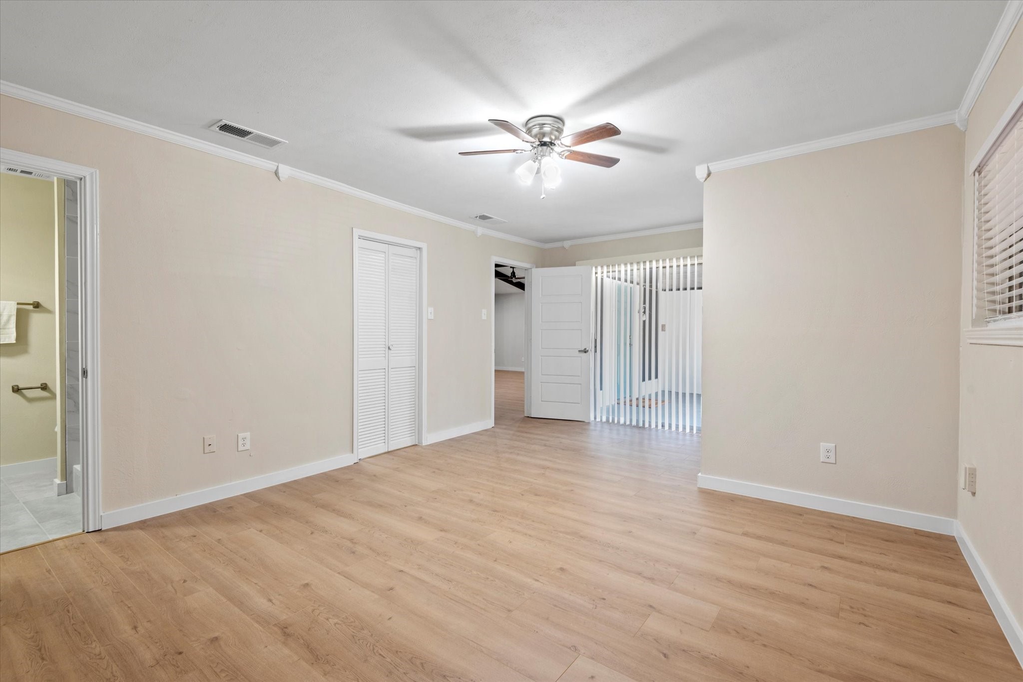 942 Briarcove Place