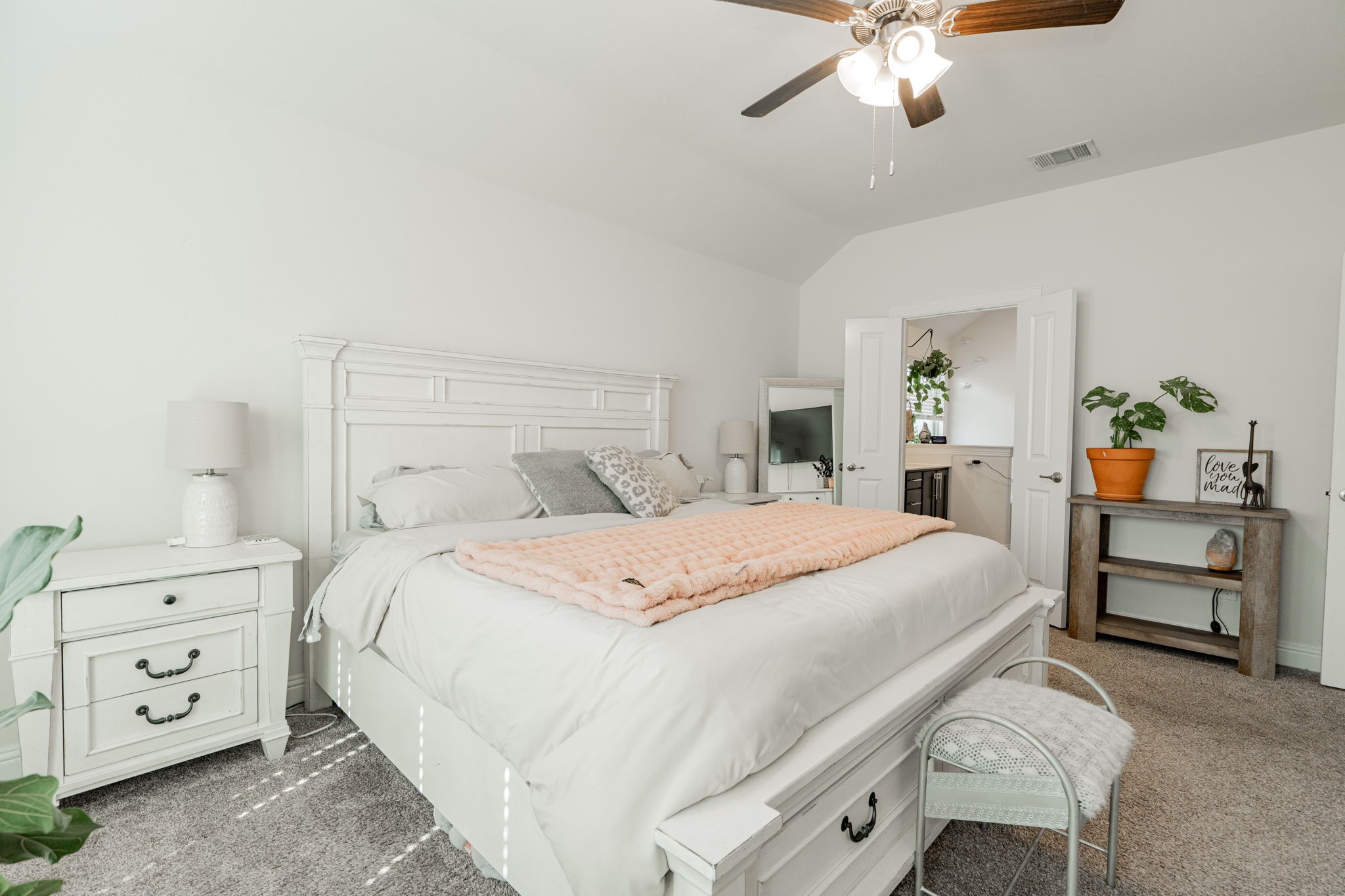 11012 Klondike Lane