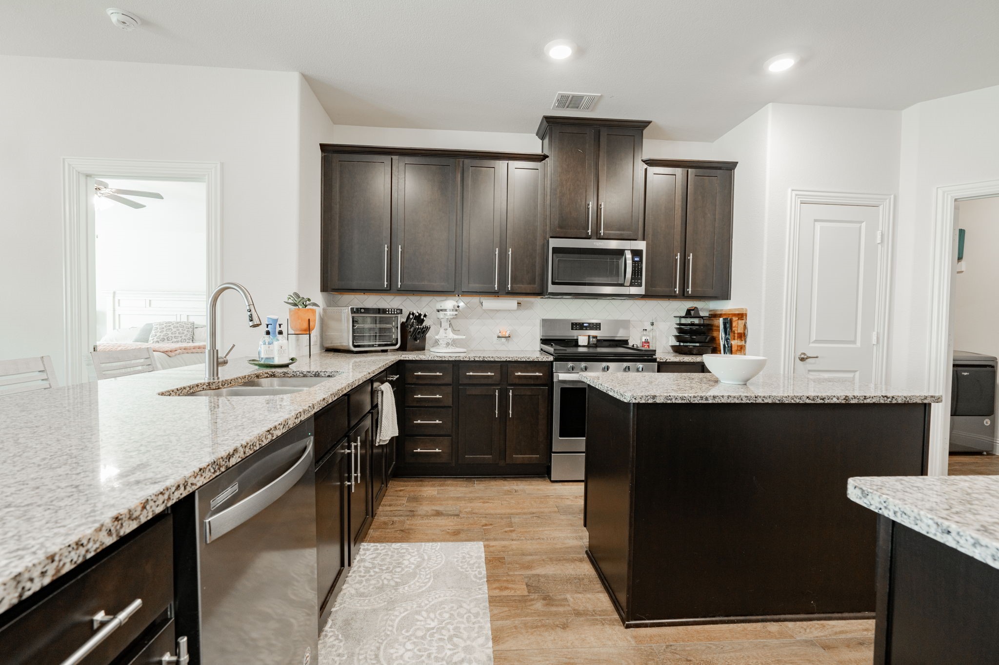 11012 Klondike Lane