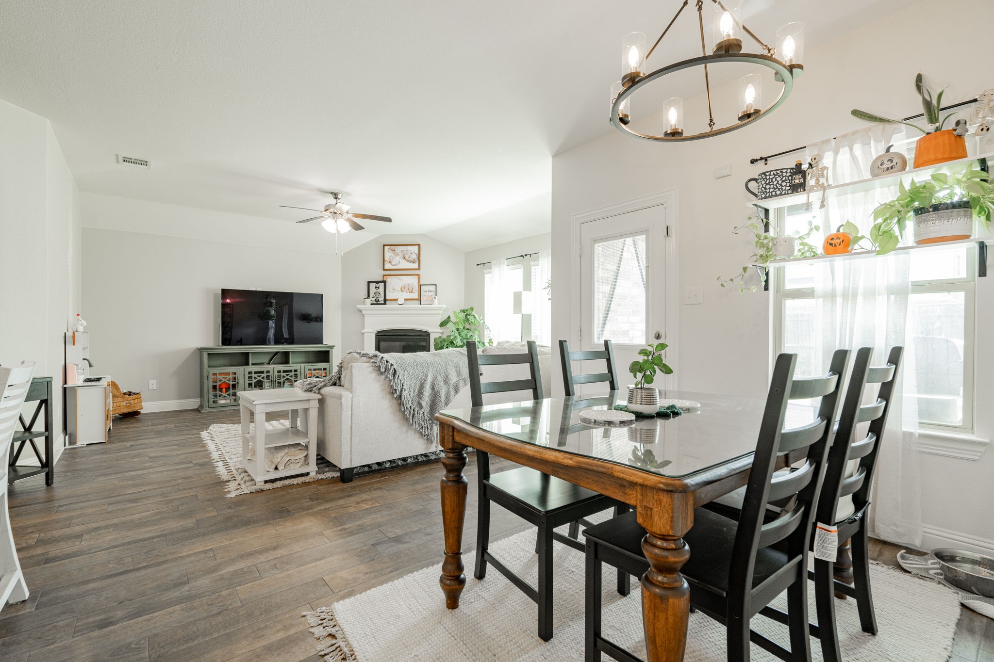 11012 Klondike Lane