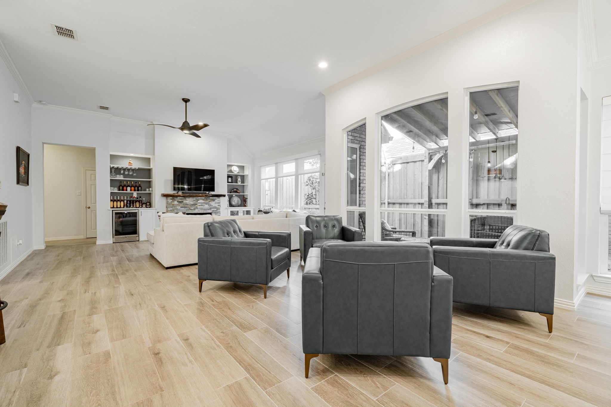 3785 Waterside Court