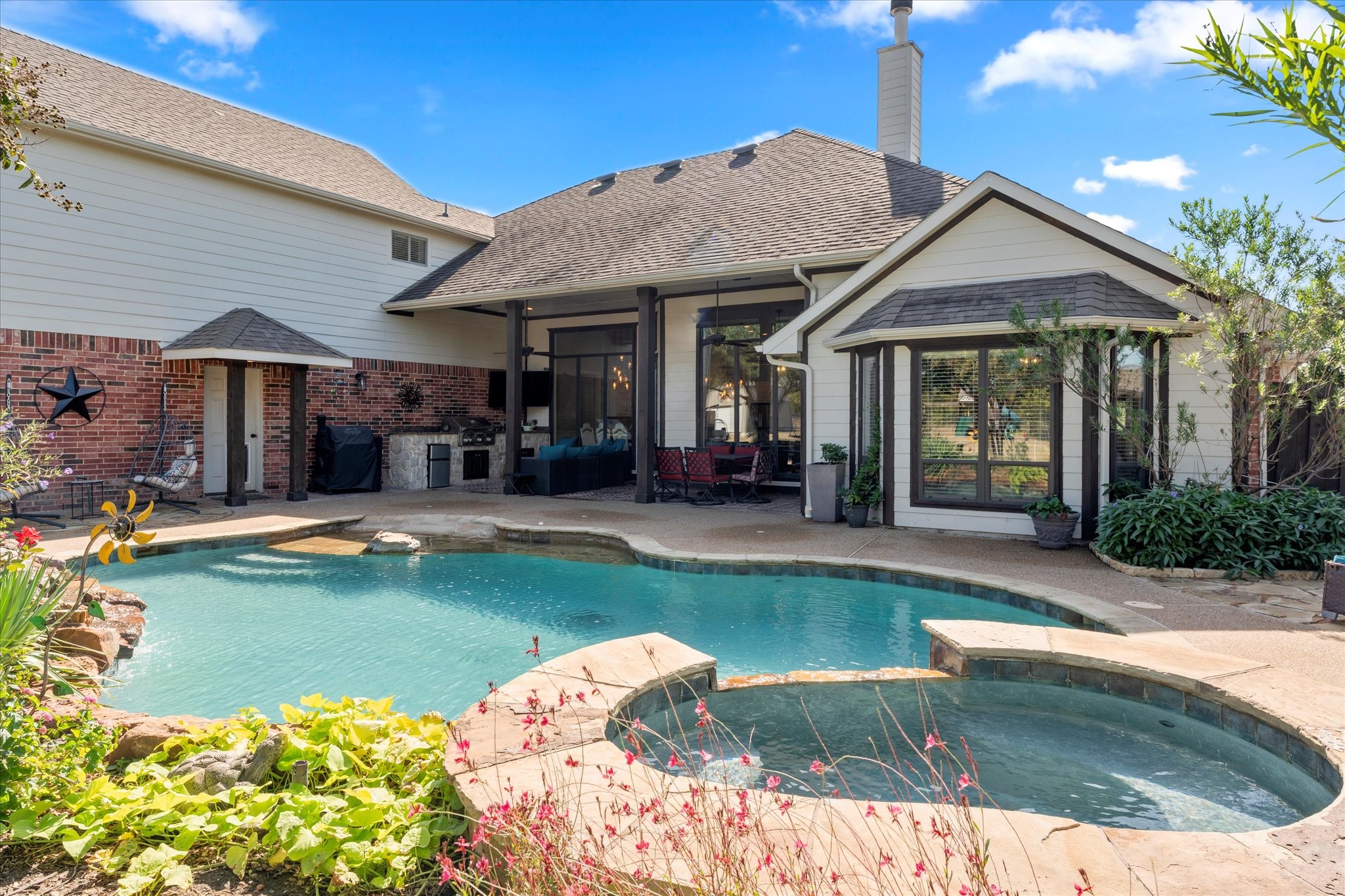 1906 Ranch Road
