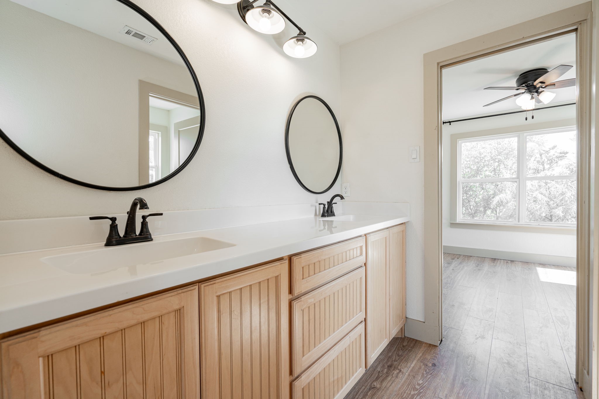 248 Private Road 4638