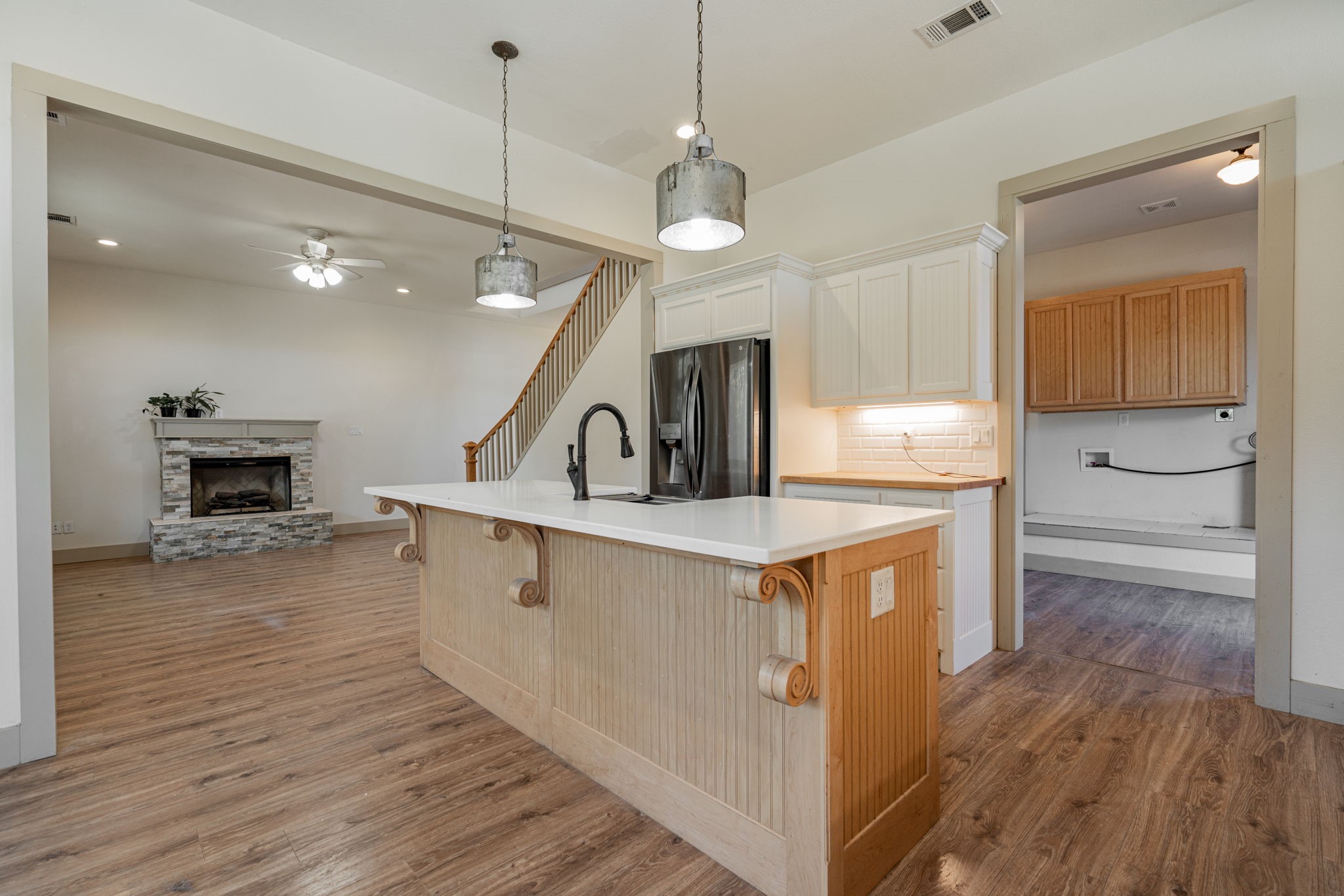 248 Private Road 4638