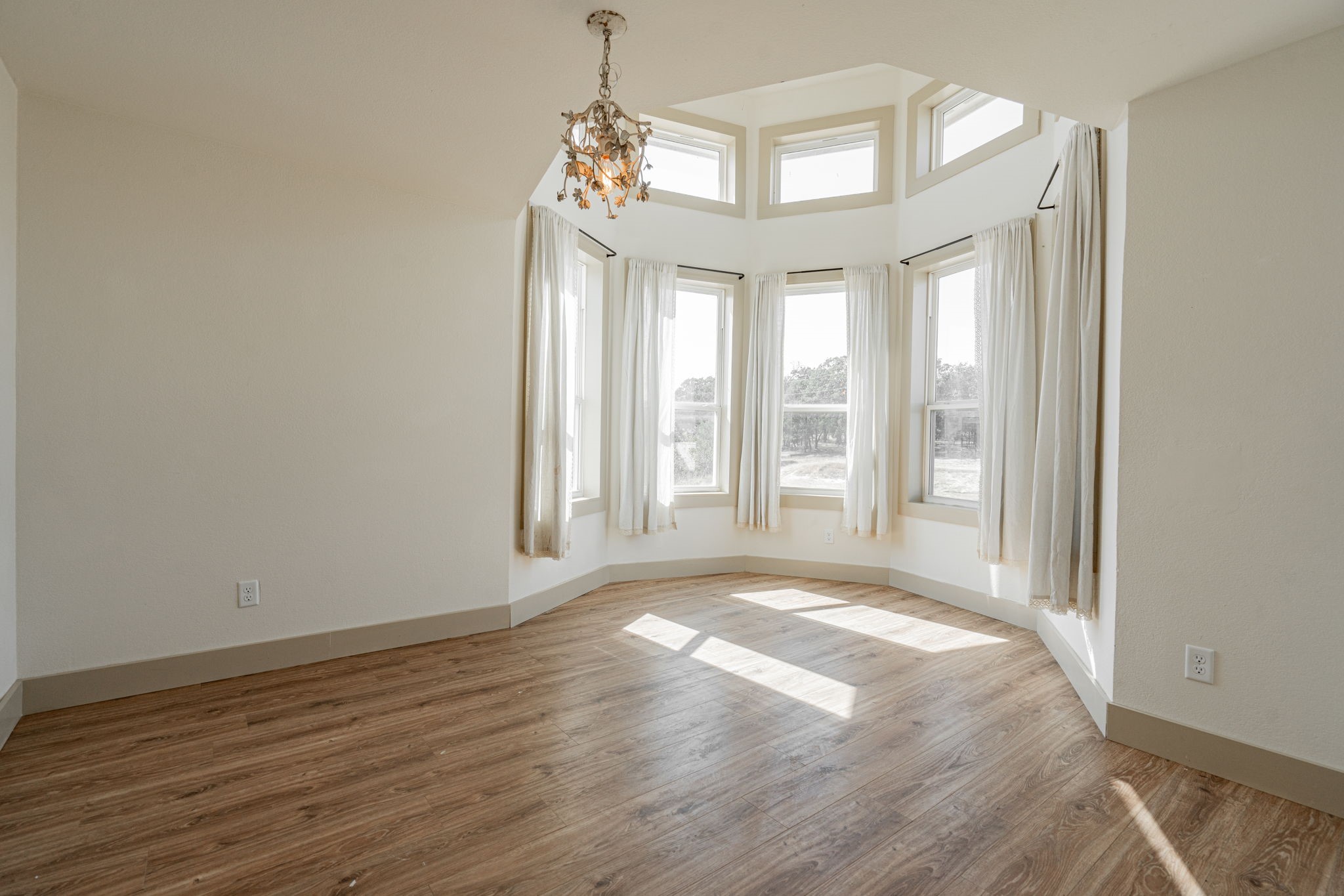 248 Private Road 4638