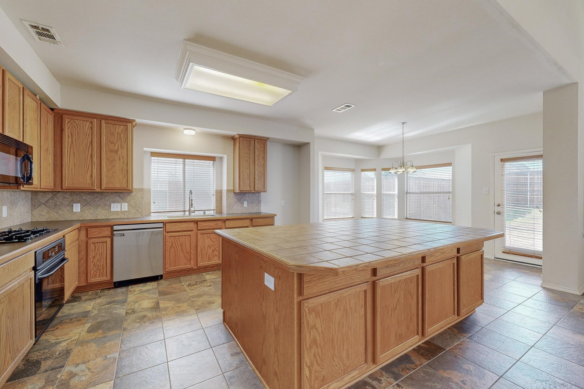 1421 Laura Drive