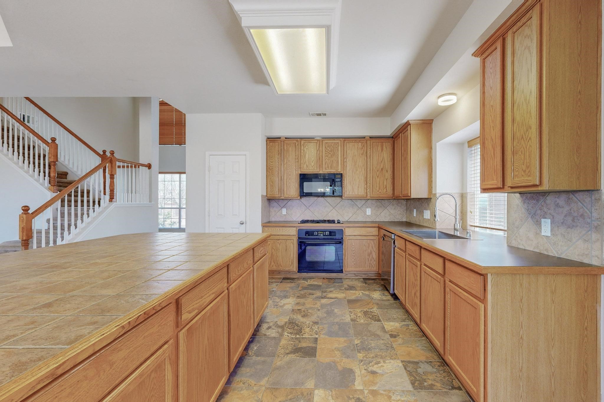 1421 Laura Drive