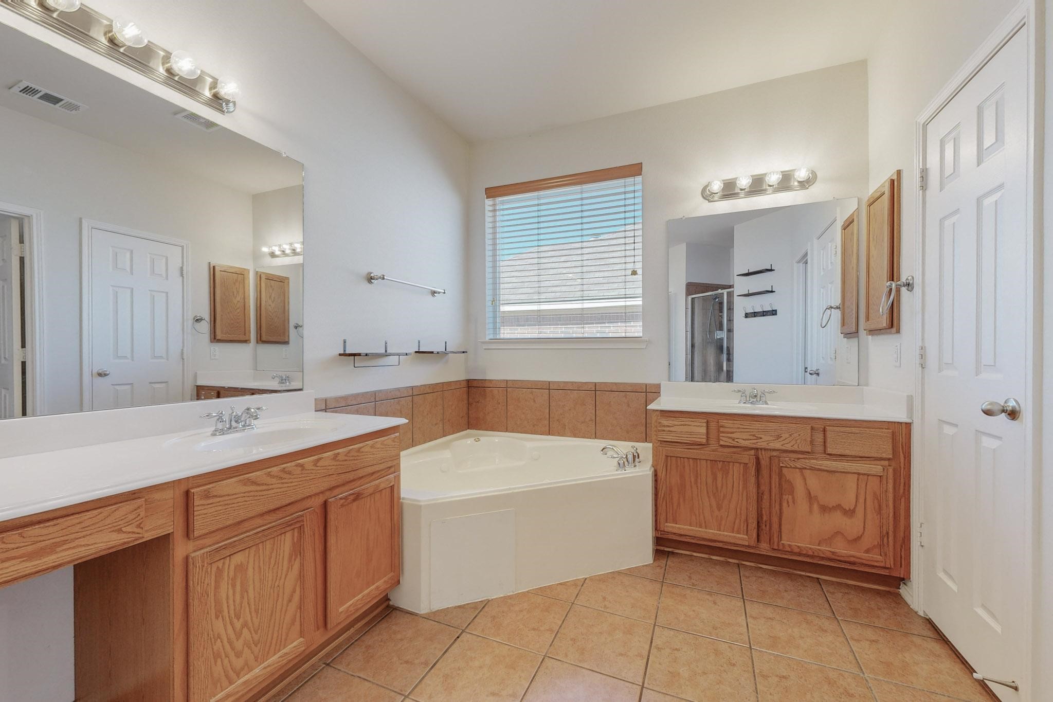 1421 Laura Drive