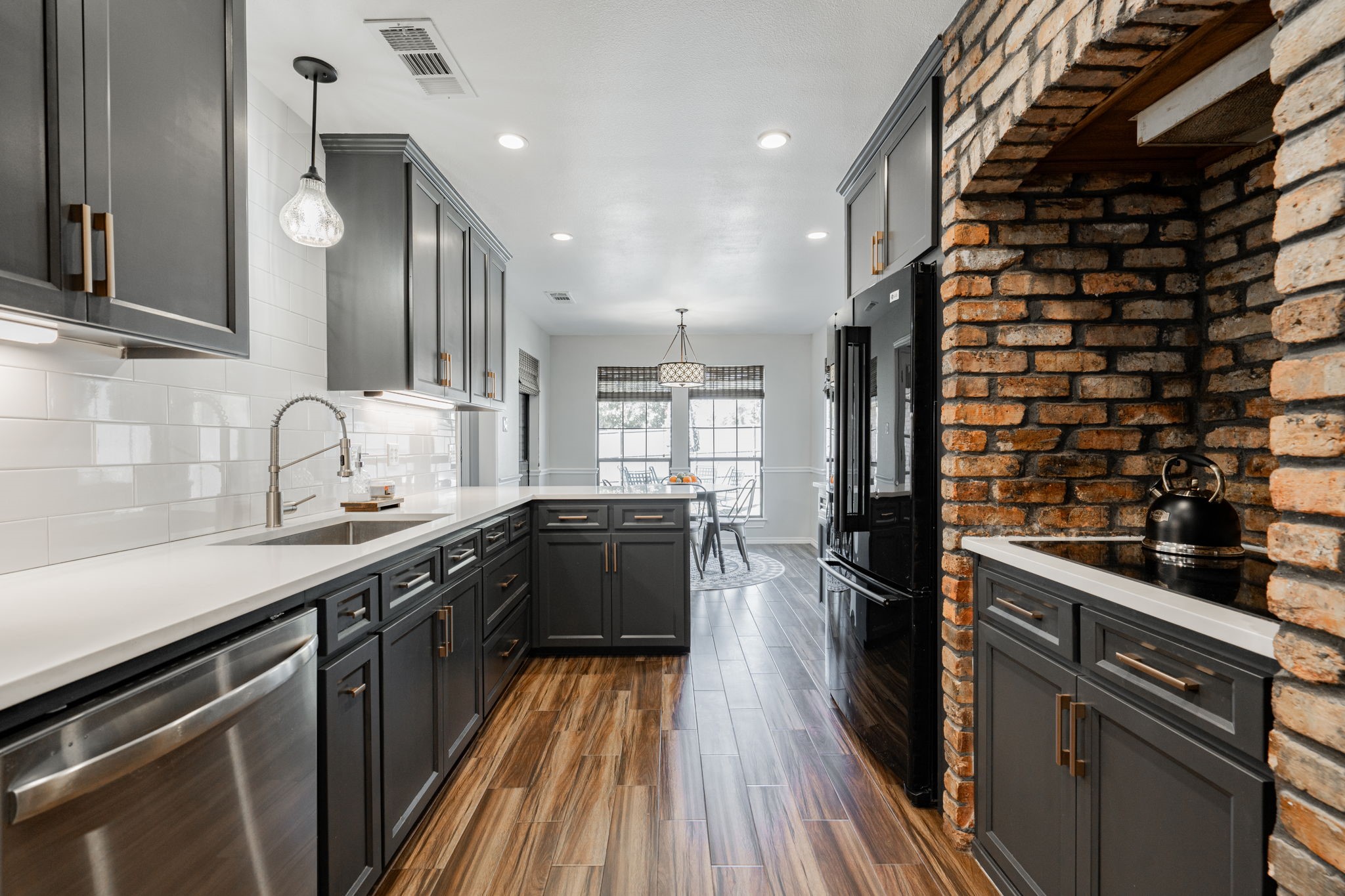 402 Driftwood Street