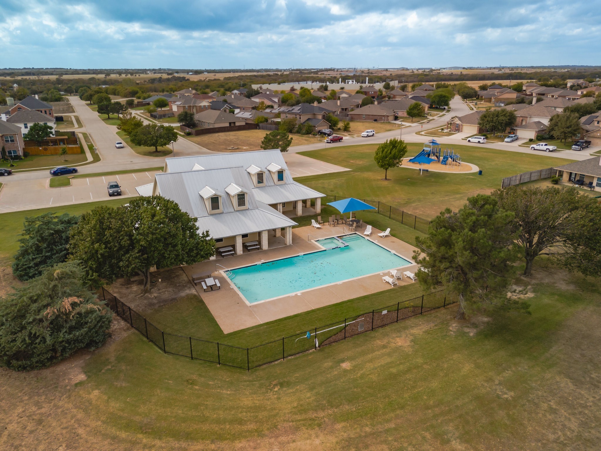 11916 Forest Lawn Road