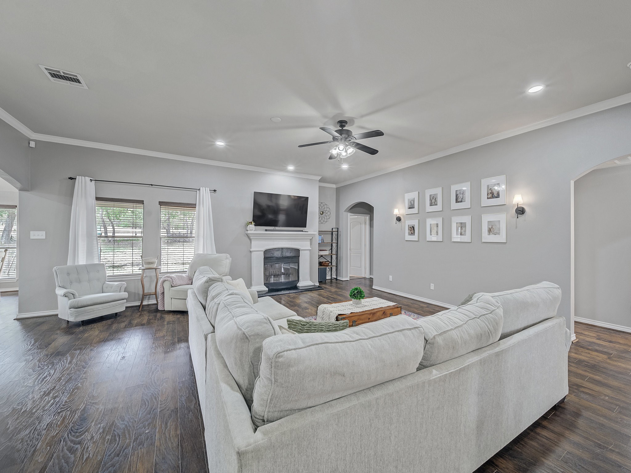 11916 Forest Lawn Road