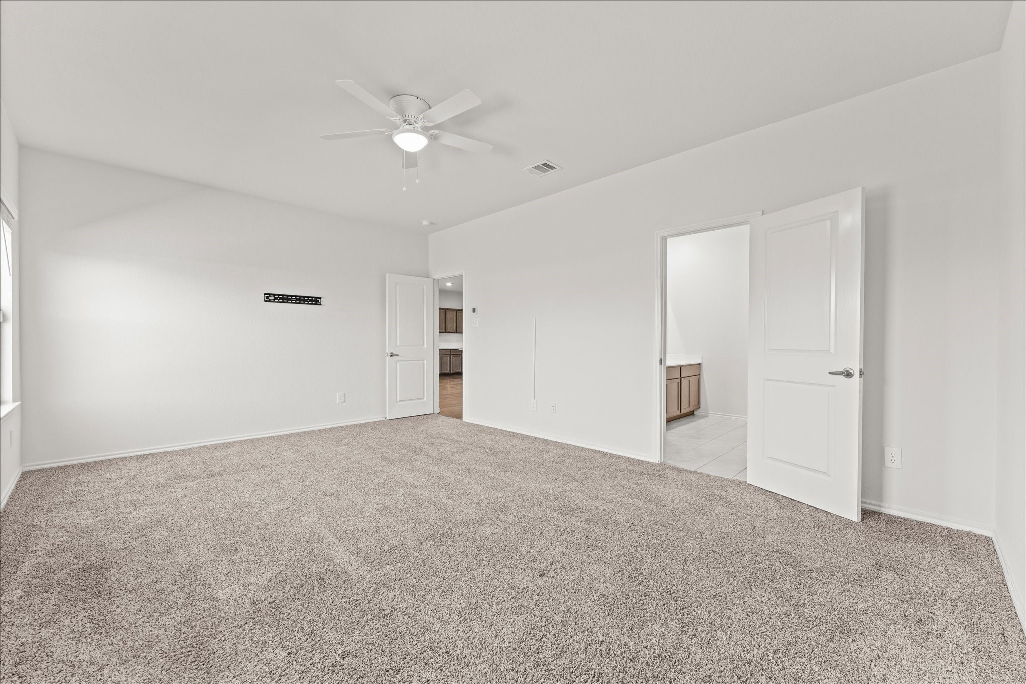 803 Cottonwood Way
