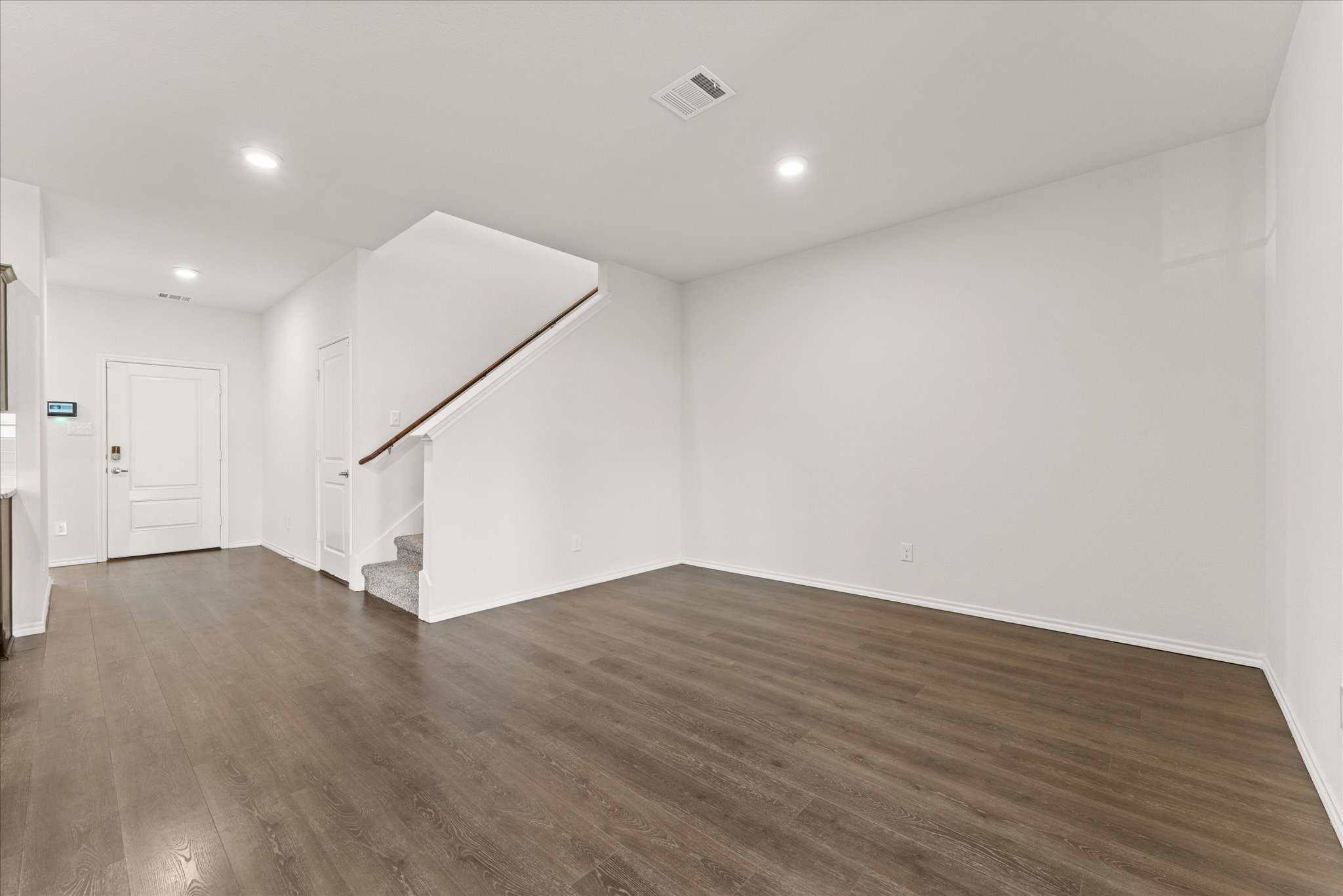 803 Cottonwood Way