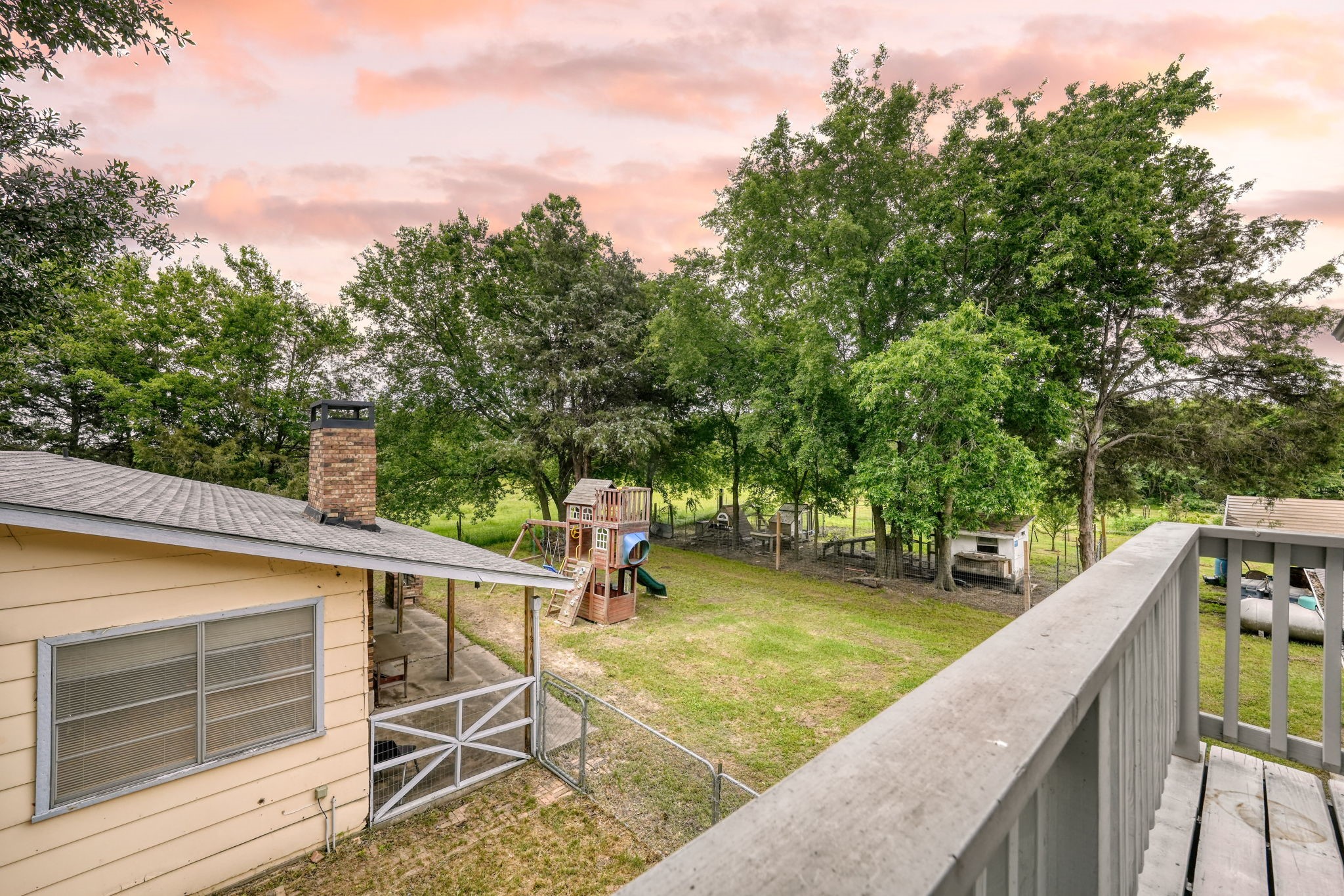 4330 Country Lane