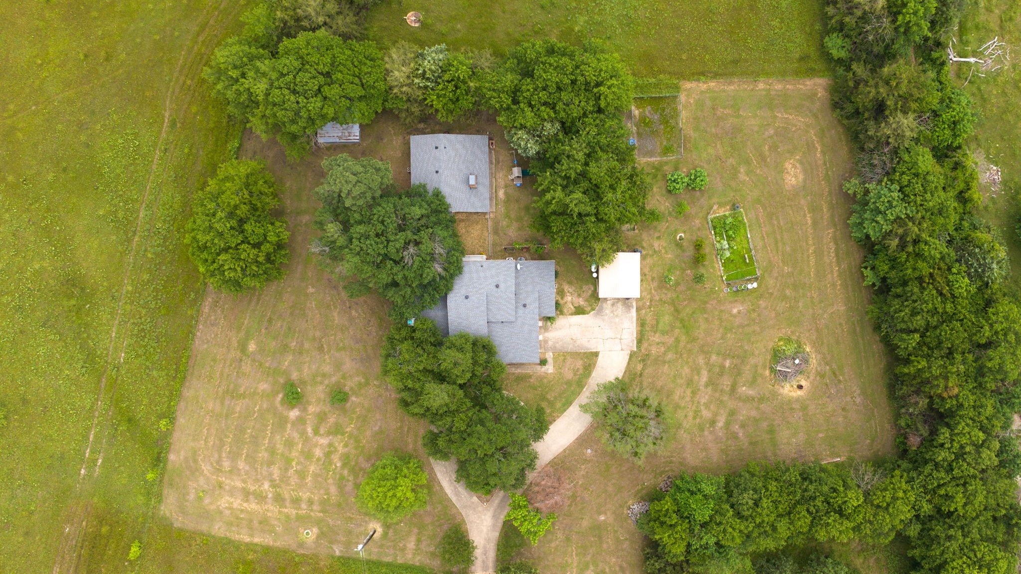 4330 Country Lane