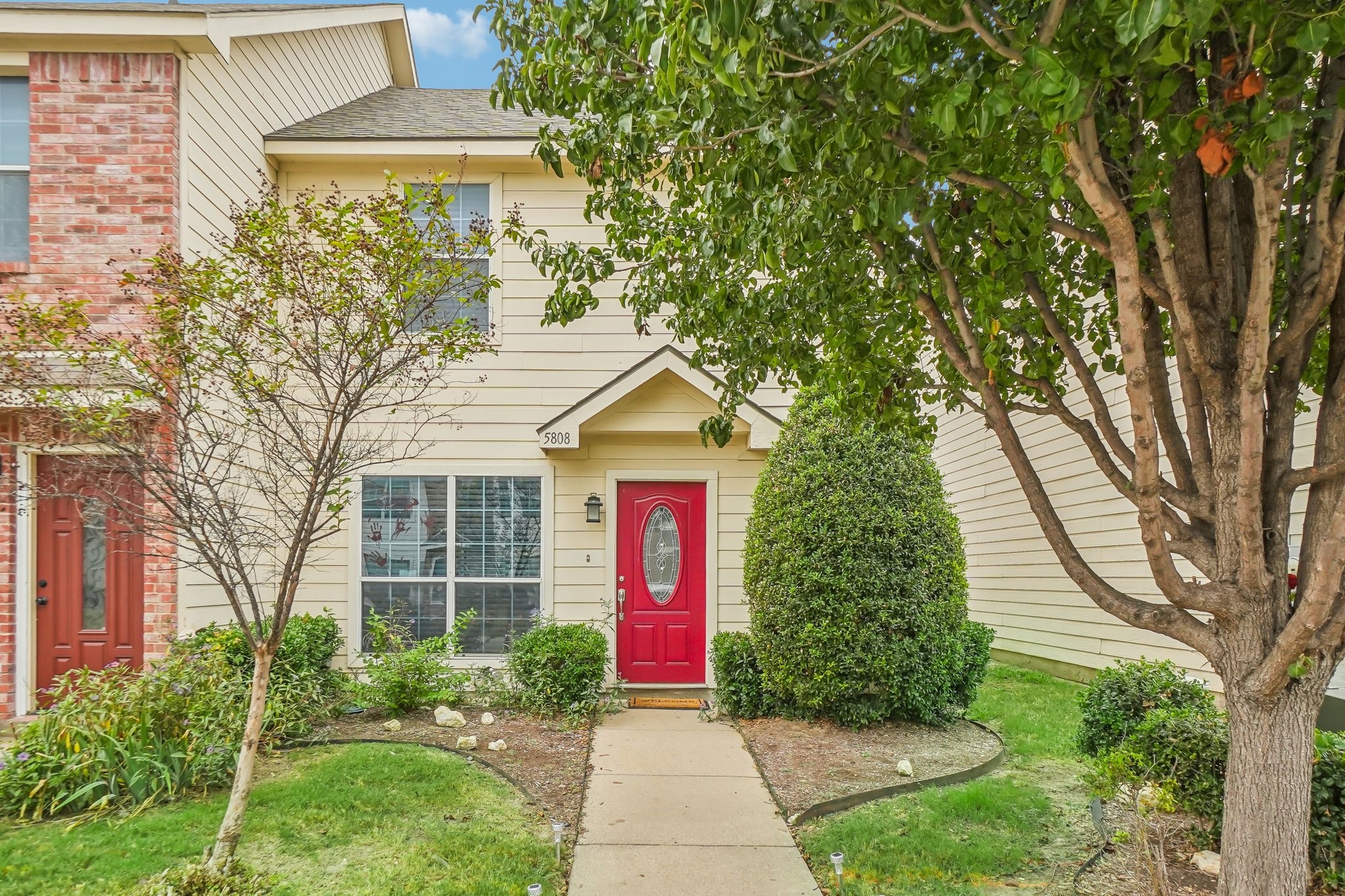 5808 Giddyup Lane