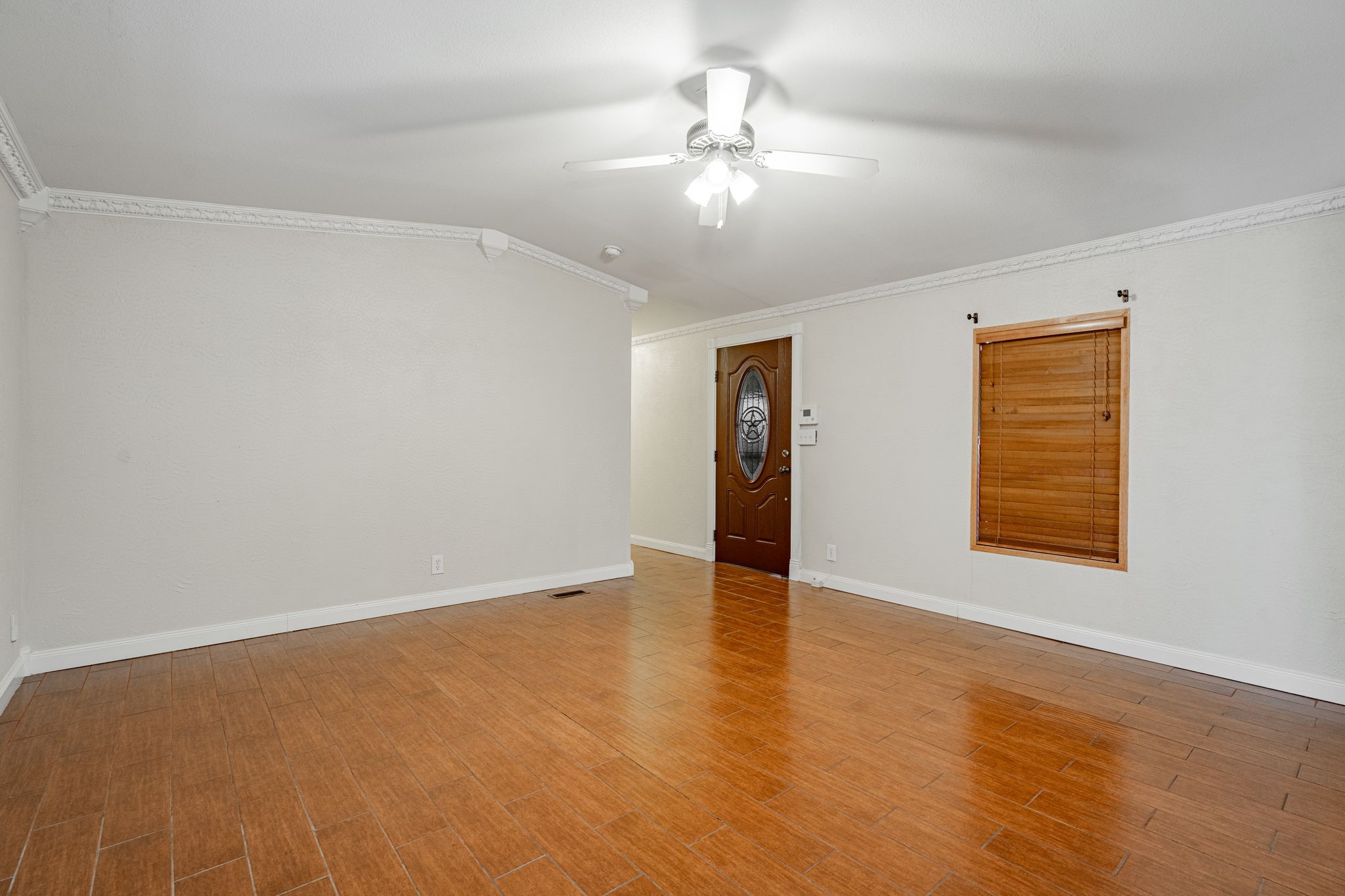 3032 Crest Pointe Drive