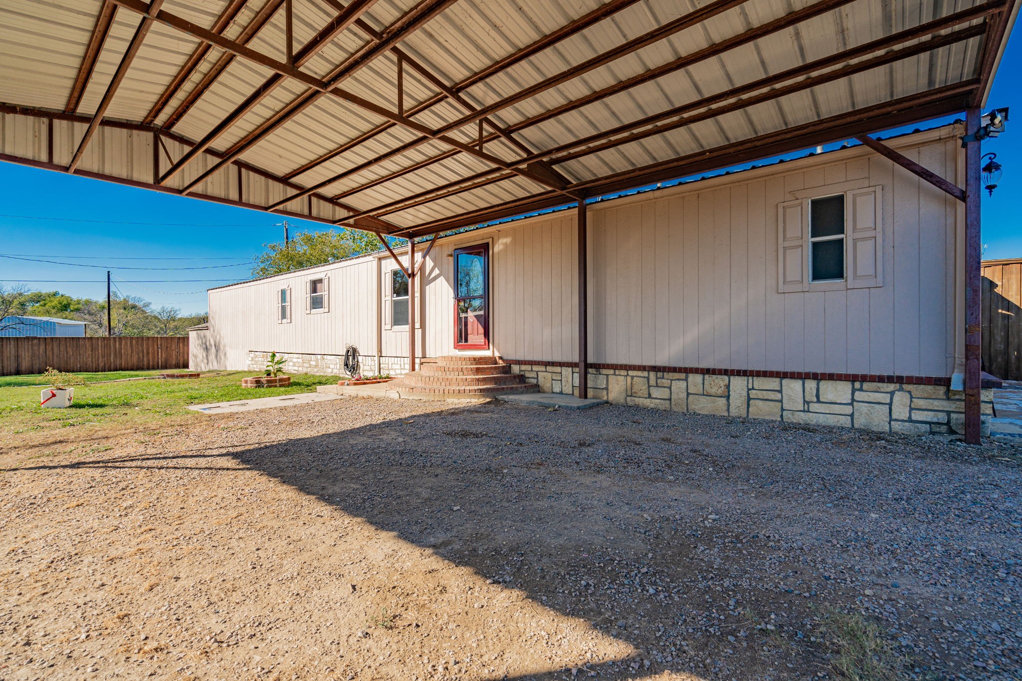 3032 Crest Pointe Drive