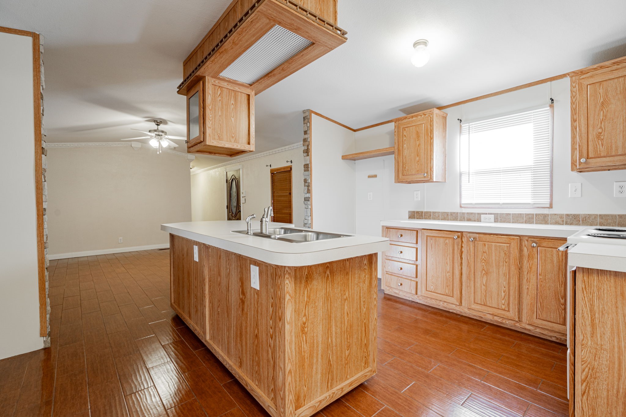 3032 Crest Pointe Drive