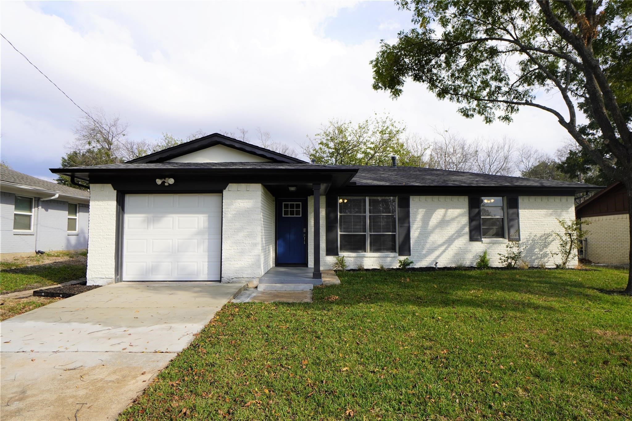 911 Mardi Gras Lane