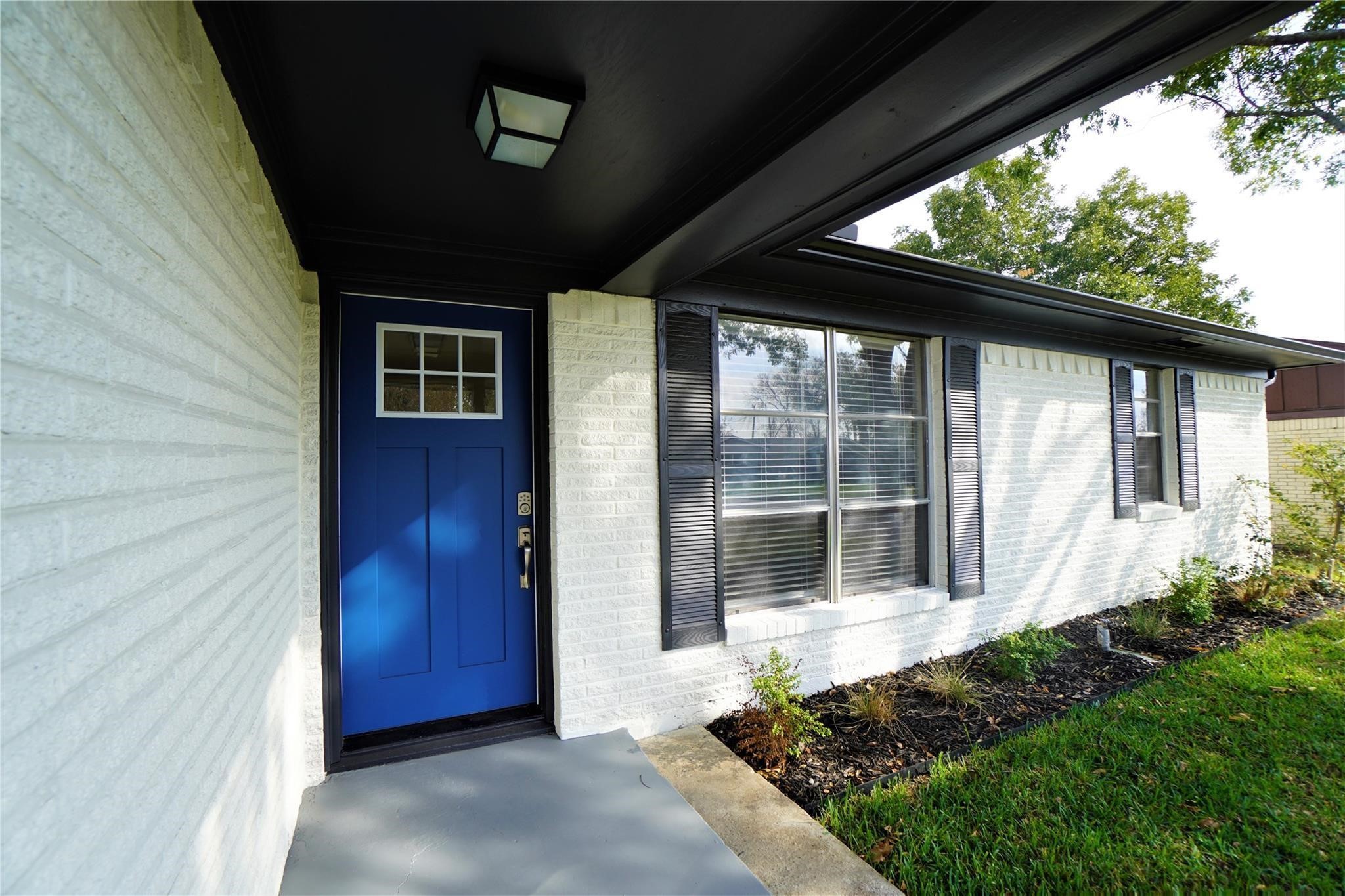 911 Mardi Gras Lane