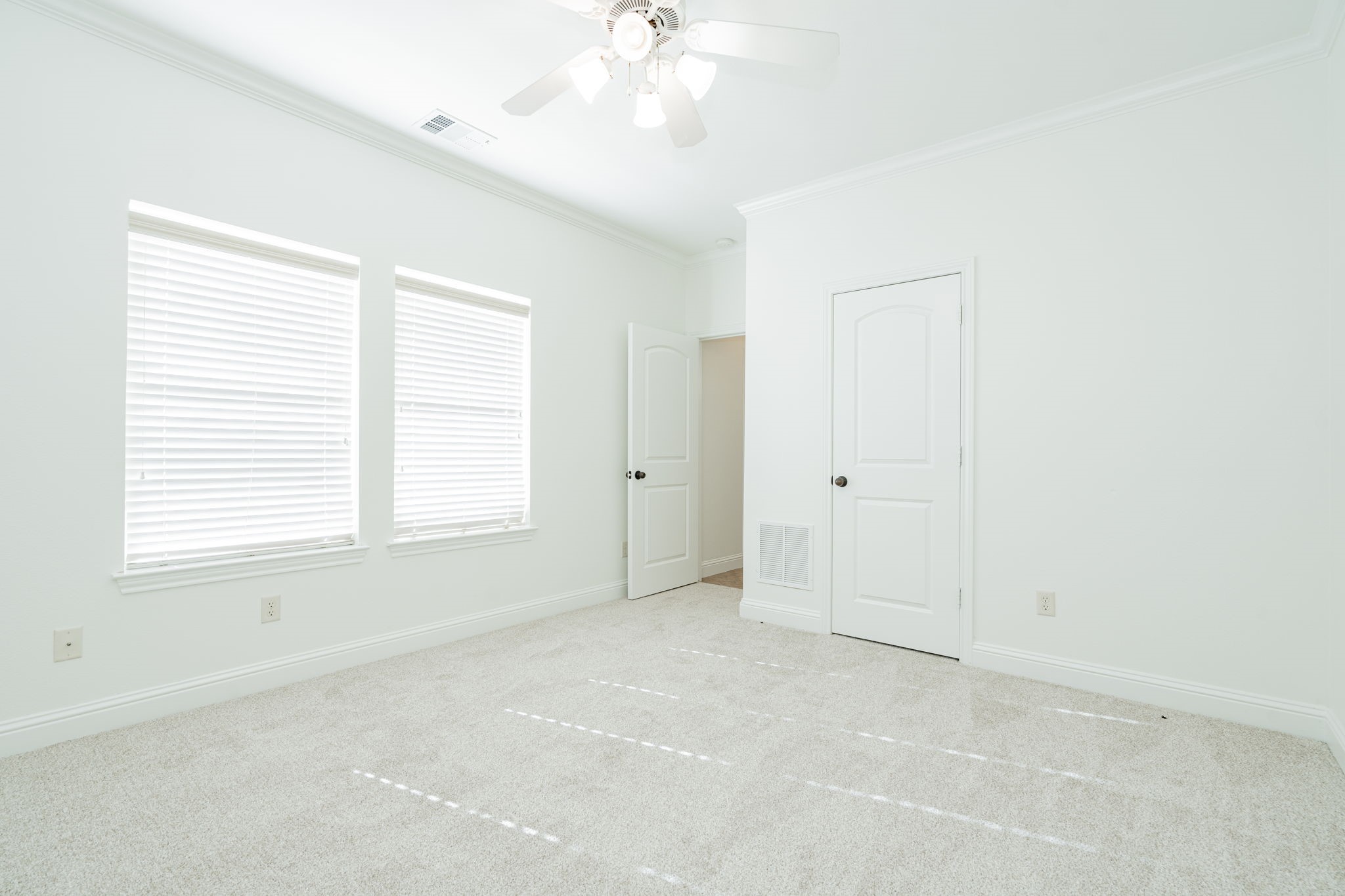 160 Stoneleigh Drive