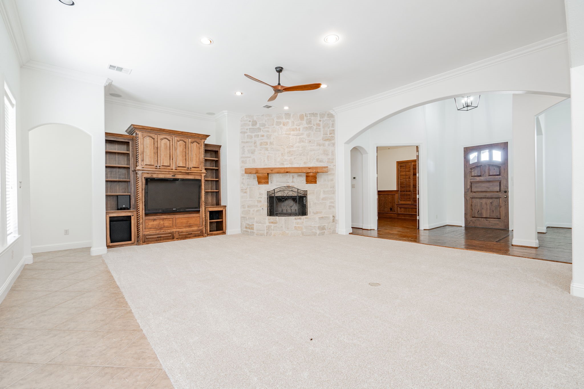 160 Stoneleigh Drive