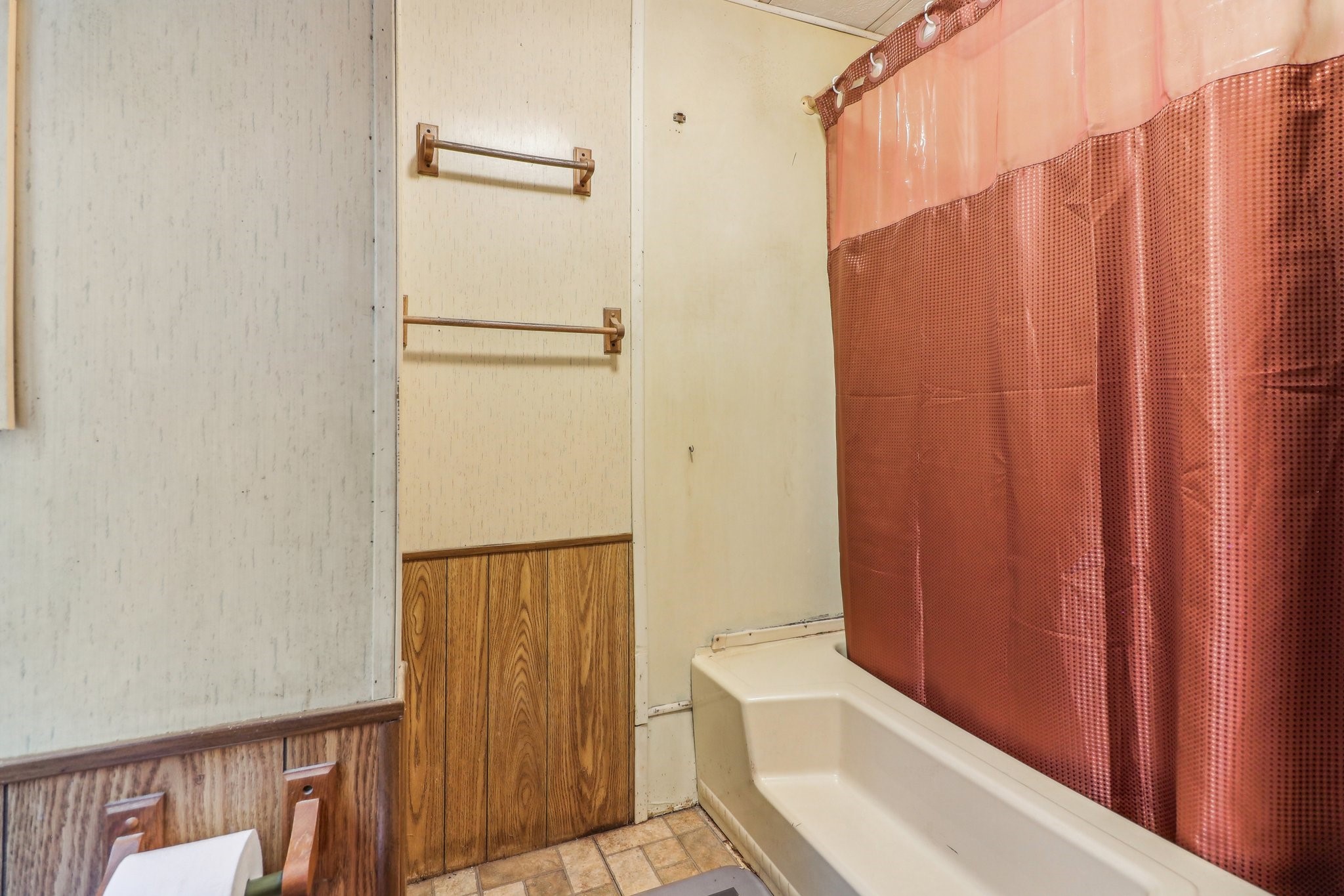 7015 Russell Curry Road