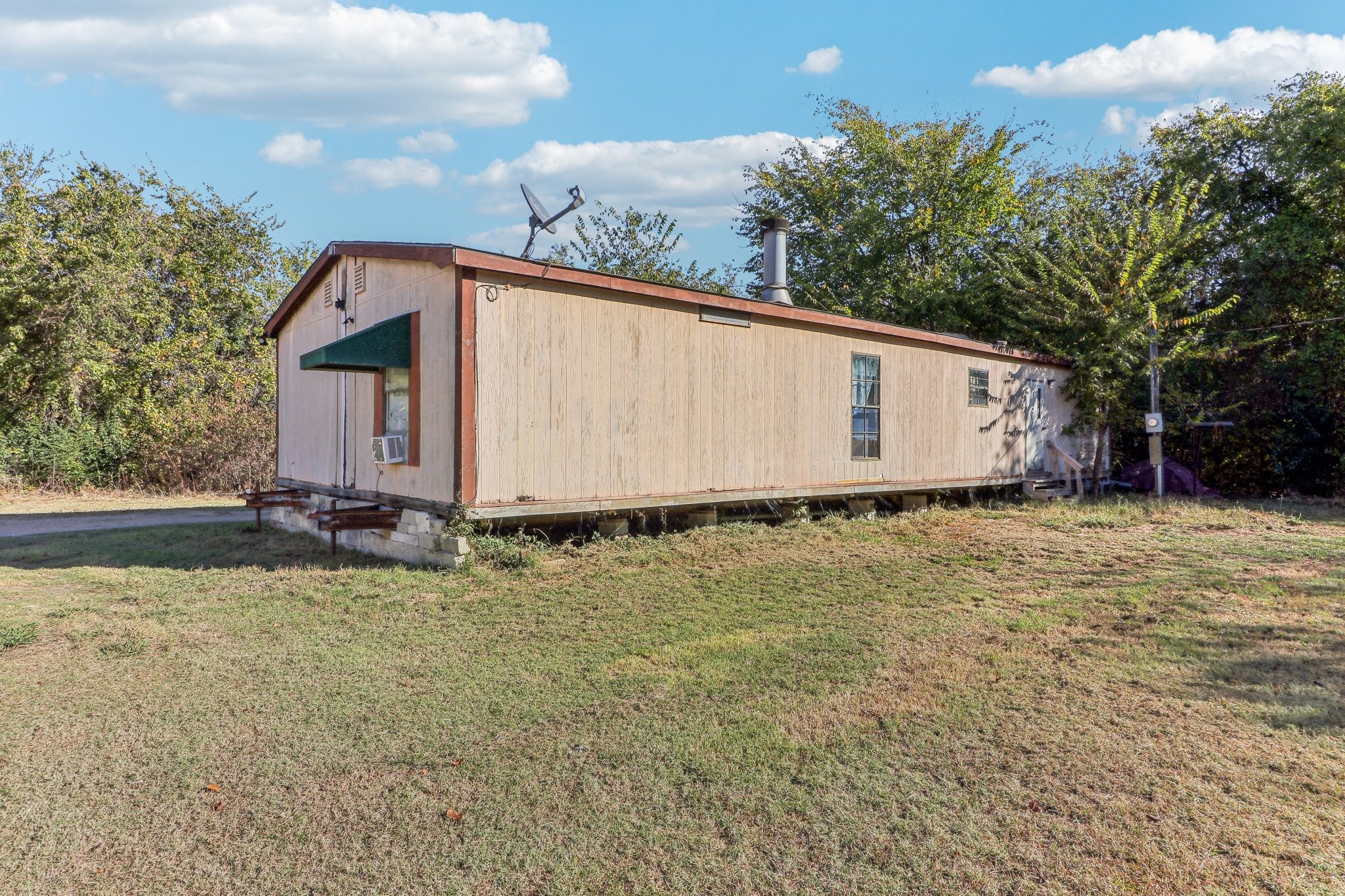 7015 Russell Curry Road