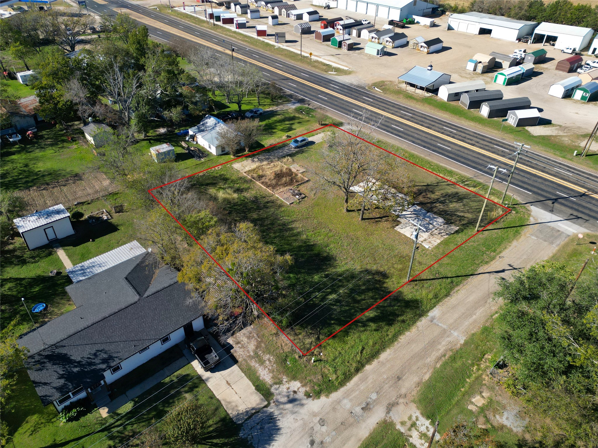 1514 E US-80