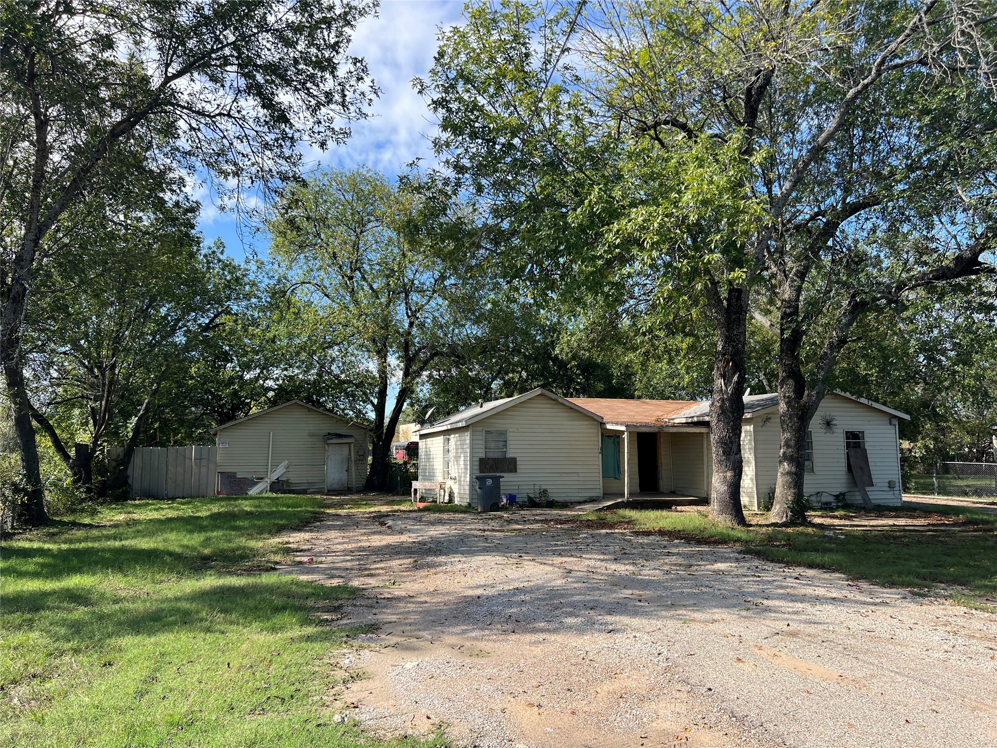 721 Murdock Road