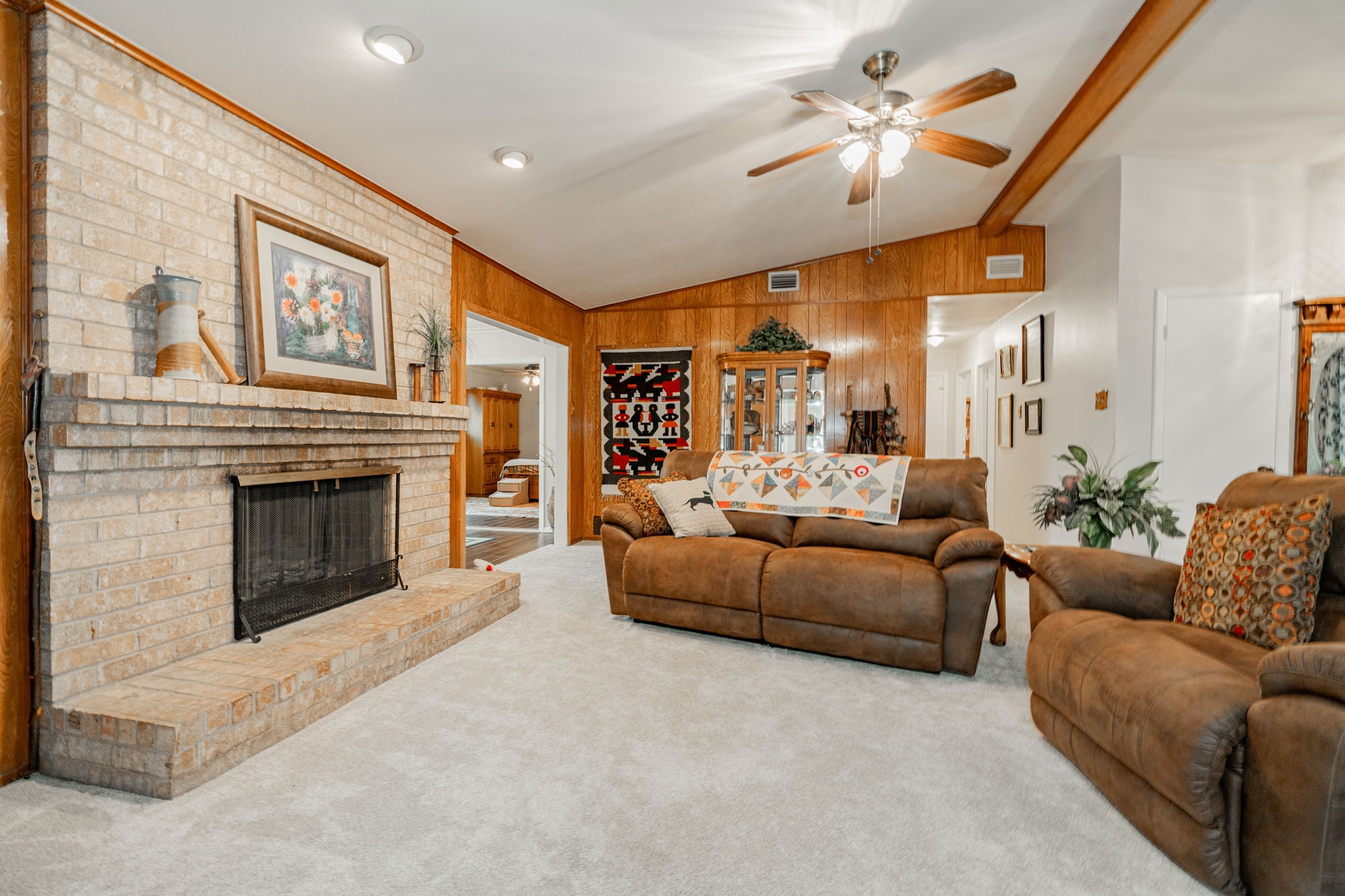 952 Meadowcove Circle