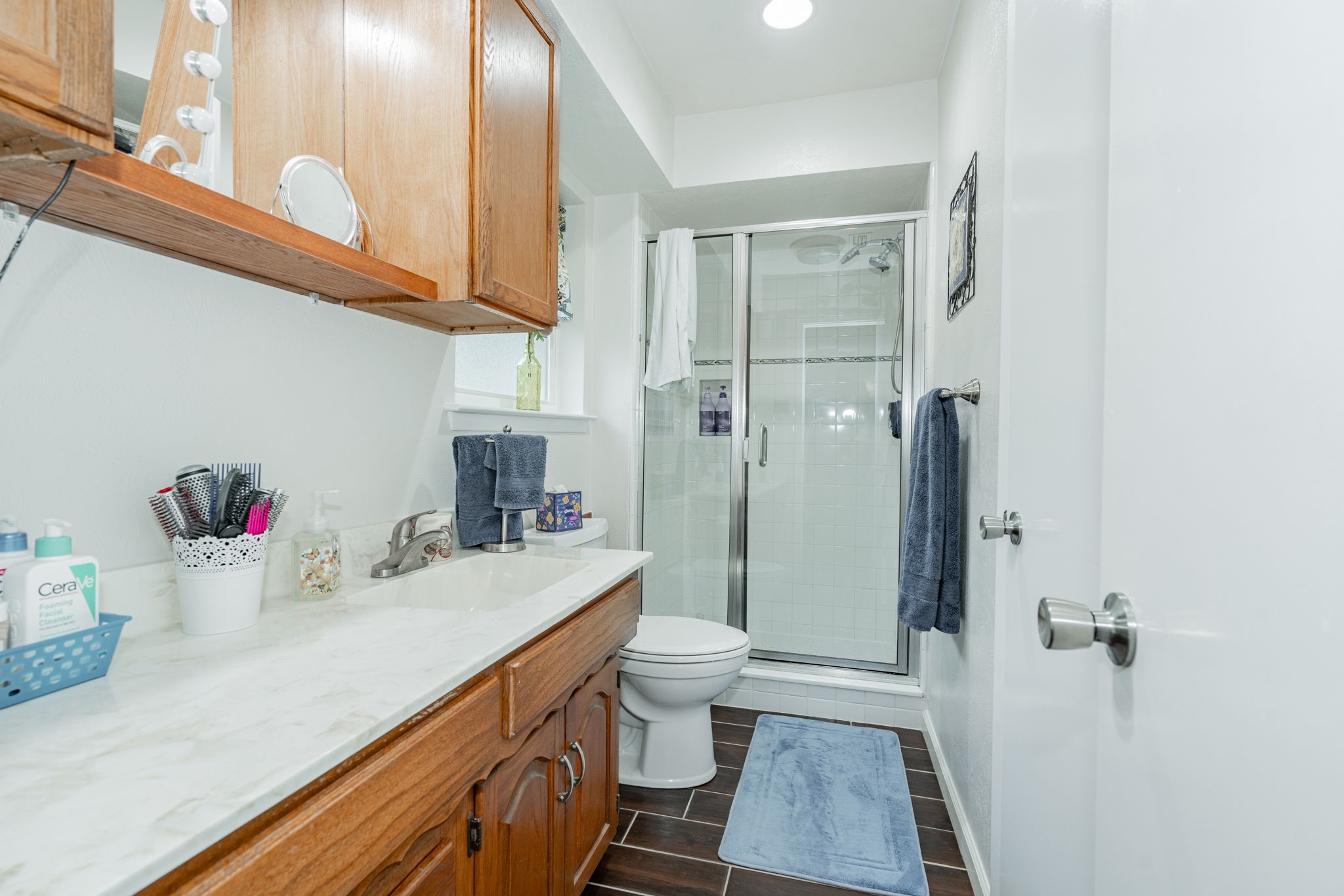 952 Meadowcove Circle