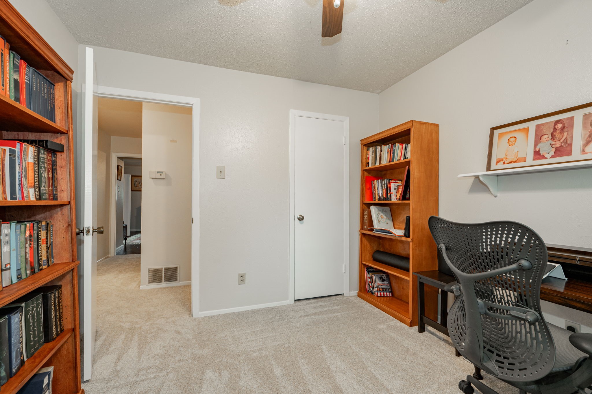 952 Meadowcove Circle