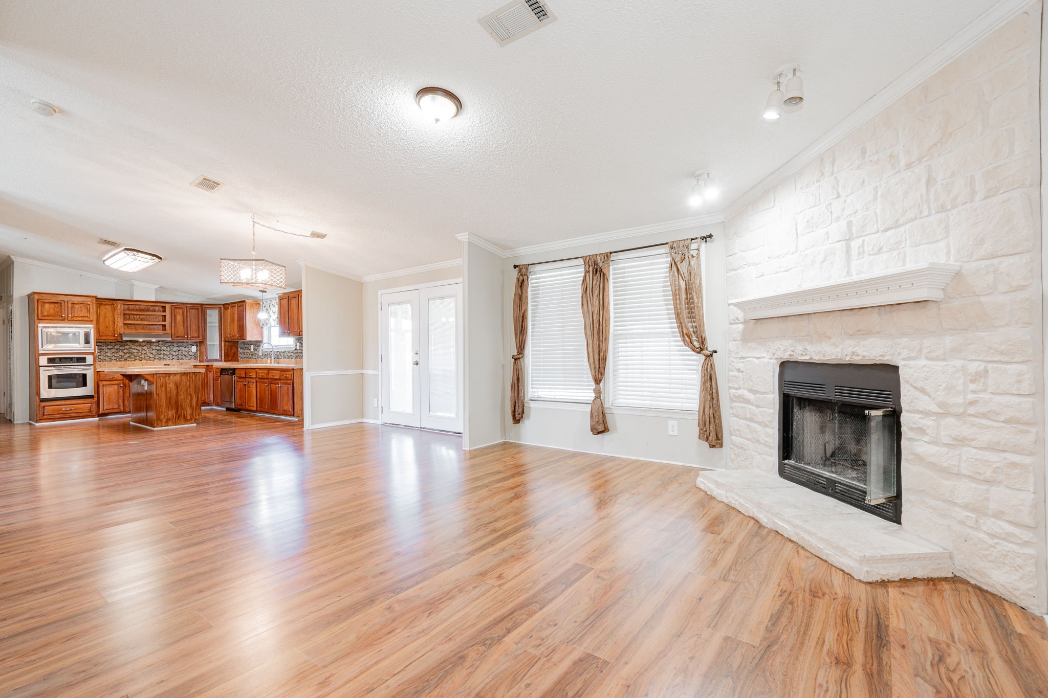 715 SE County Road 2260