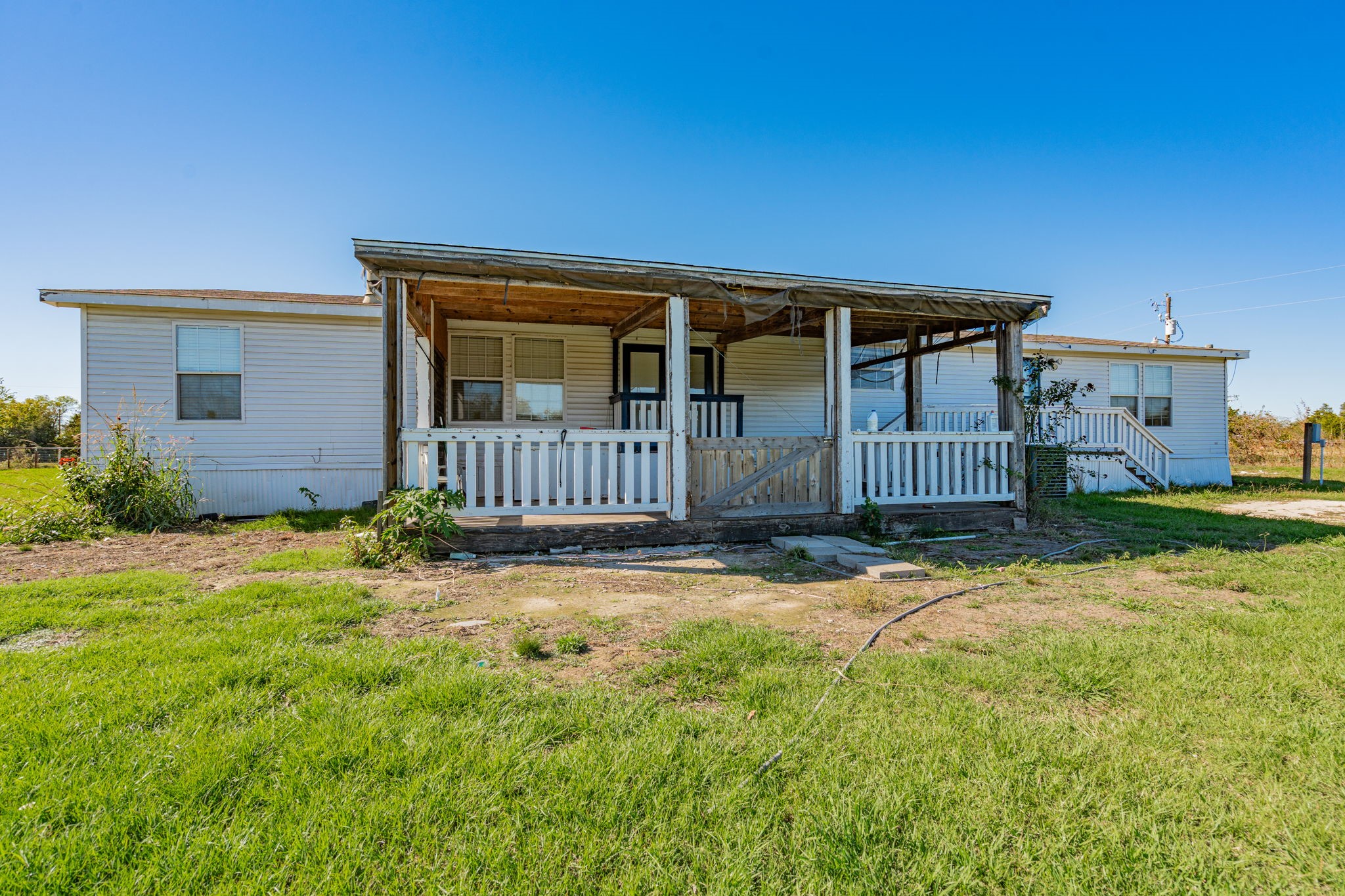 715 SE County Road 2260
