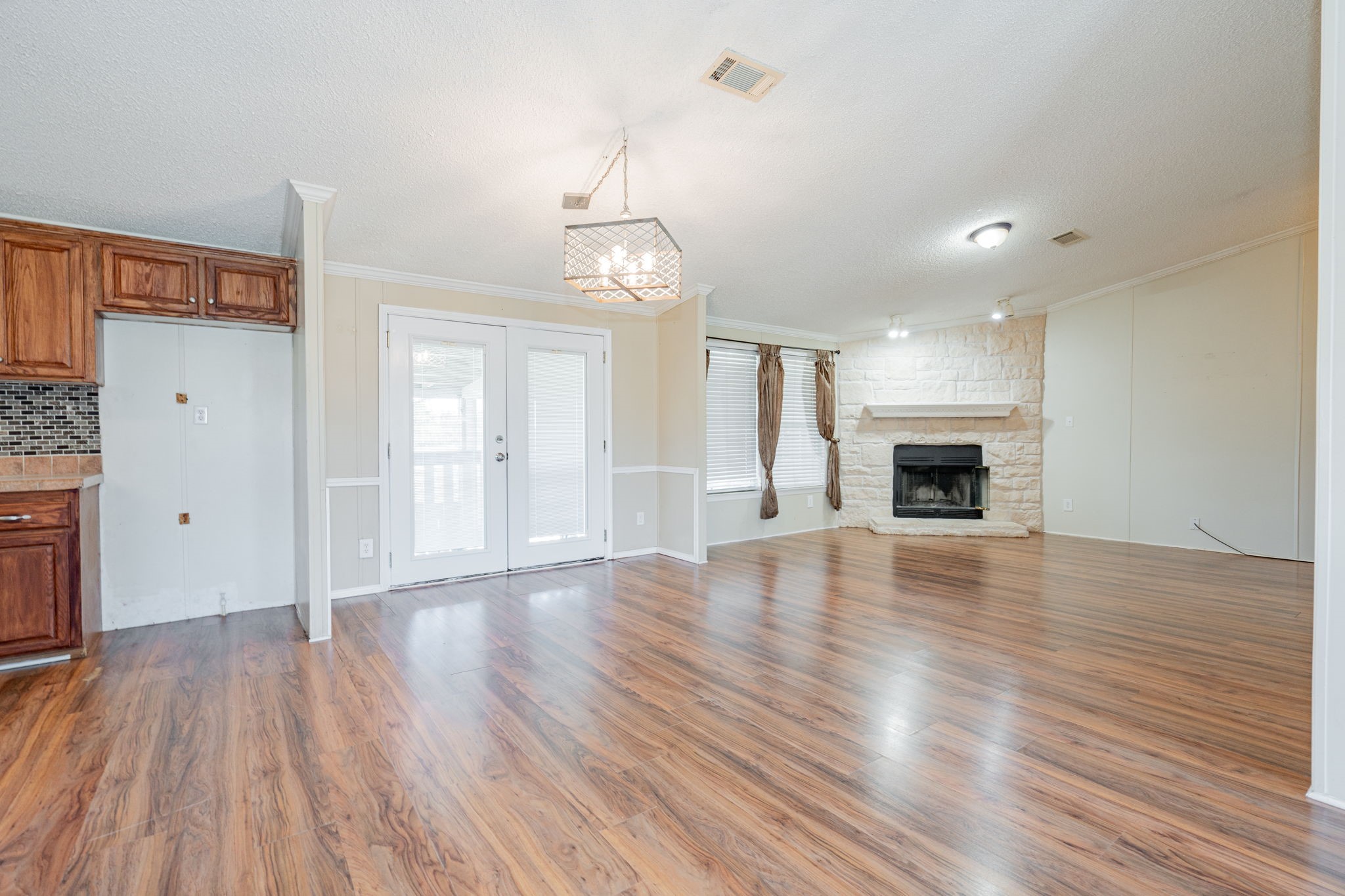 715 SE County Road 2260