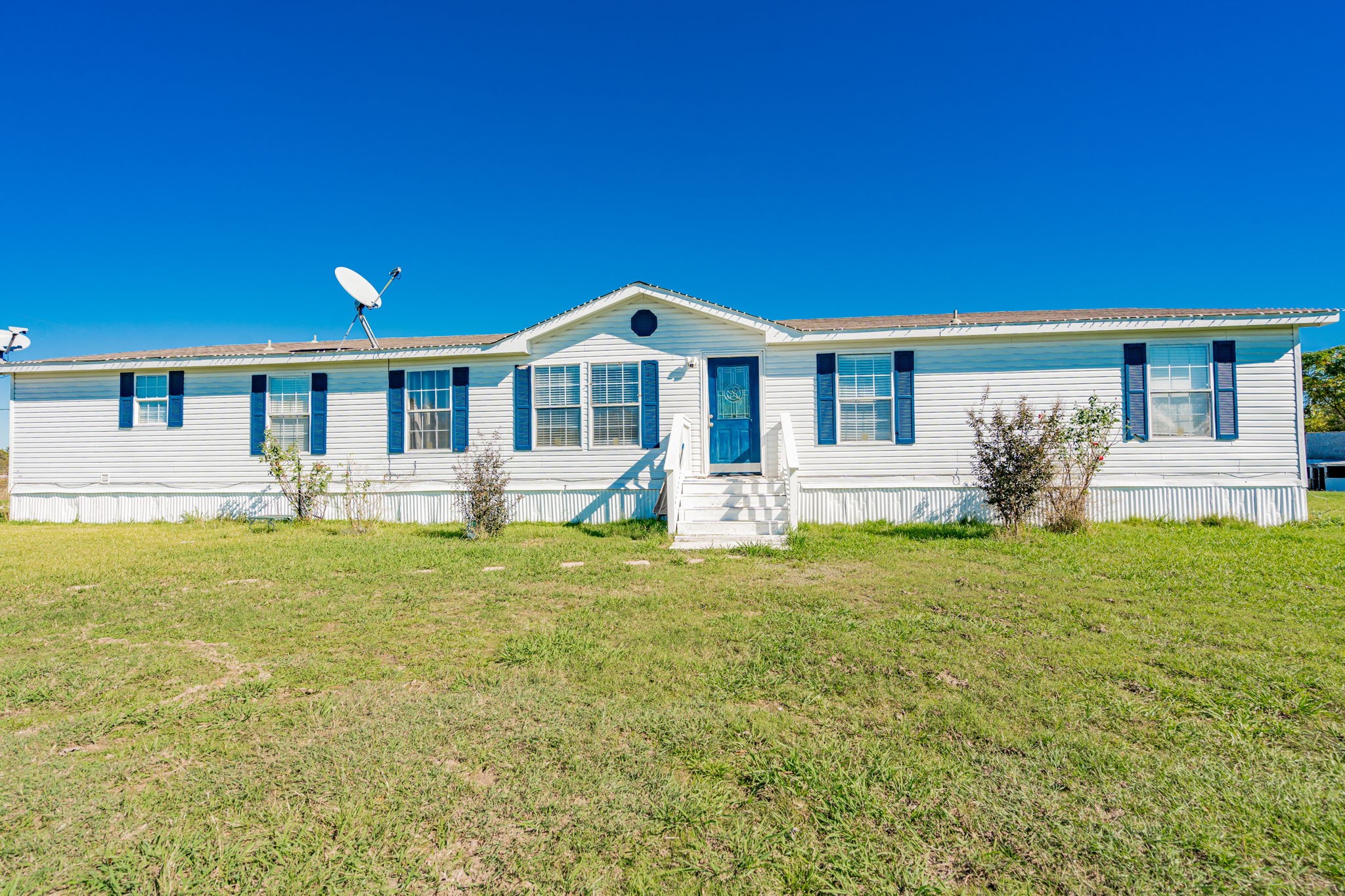 715 SE County Road 2260