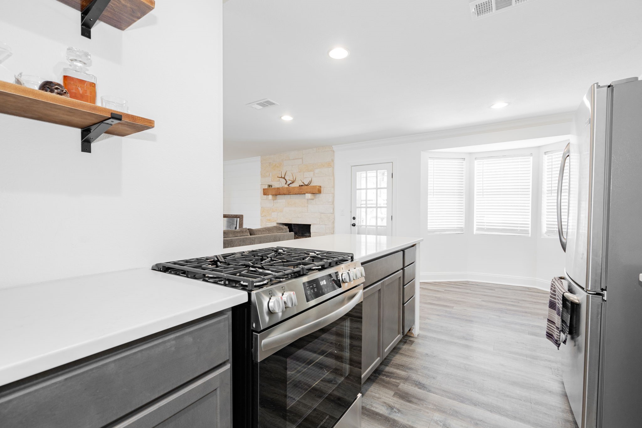 2619 Golden Road