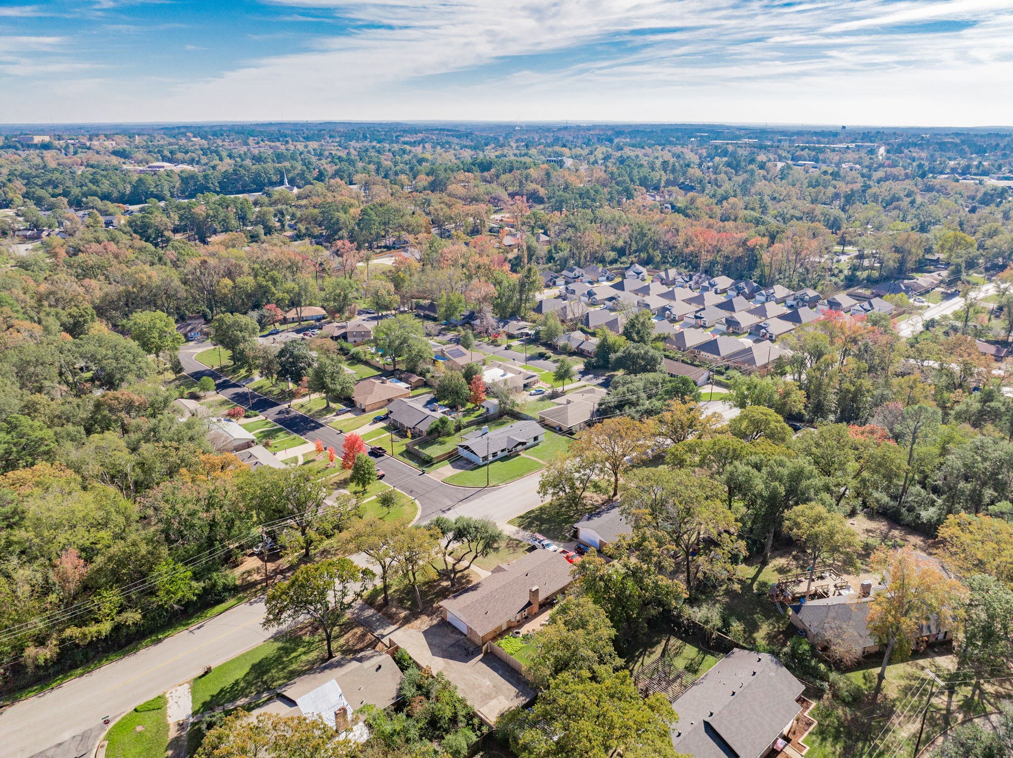 2619 Golden Road
