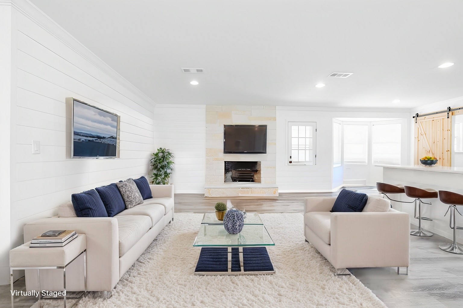 2619 Golden Road