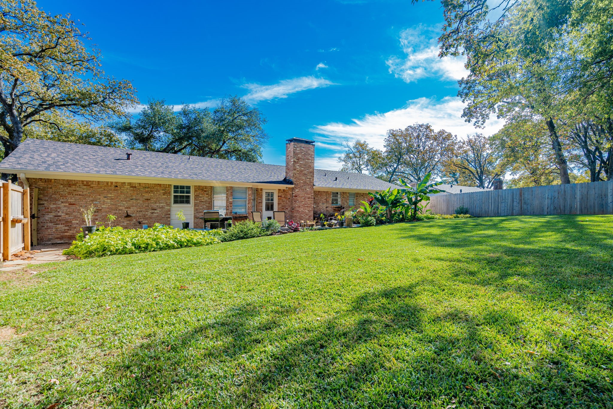 2619 Golden Road