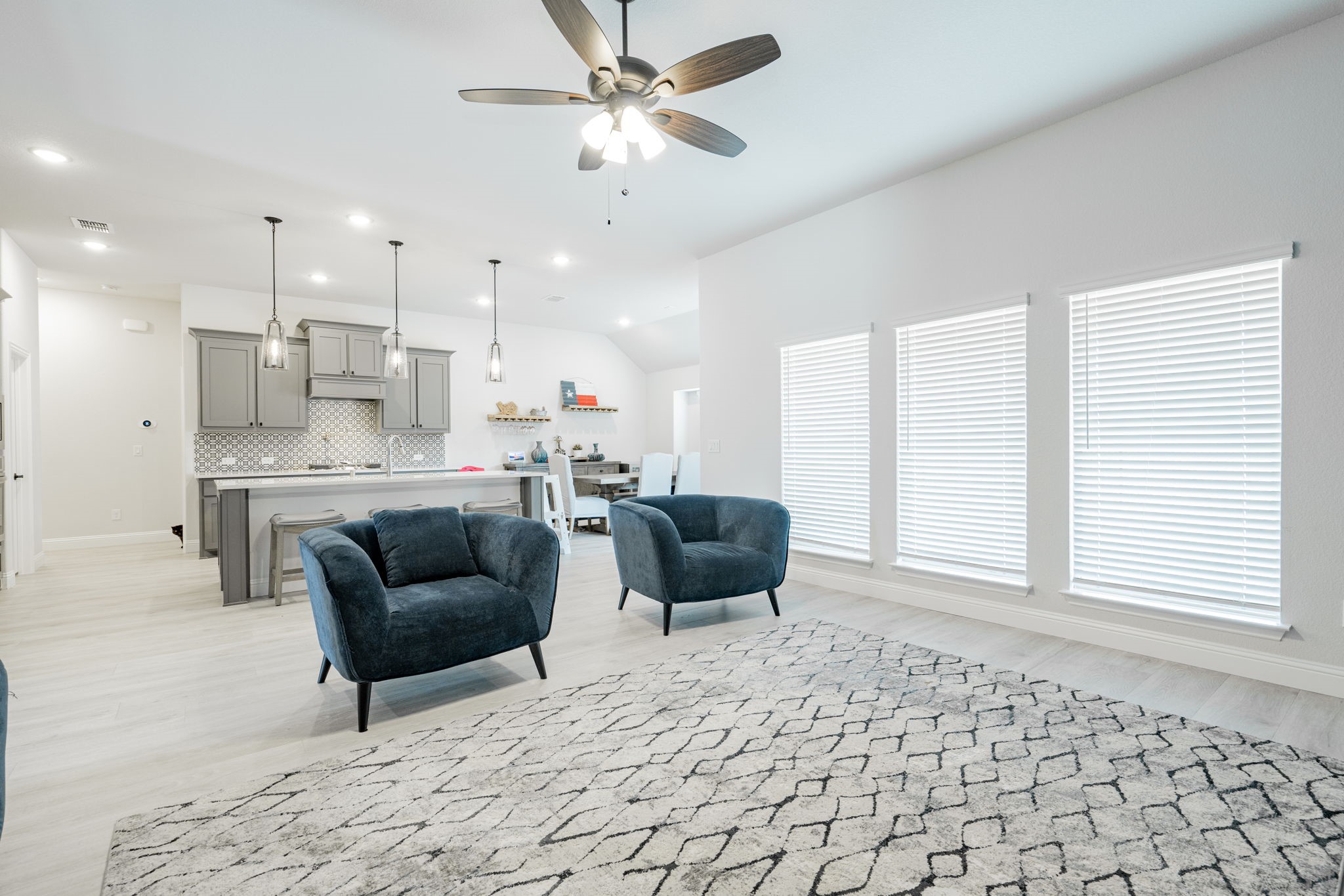 2422 Llano Drive