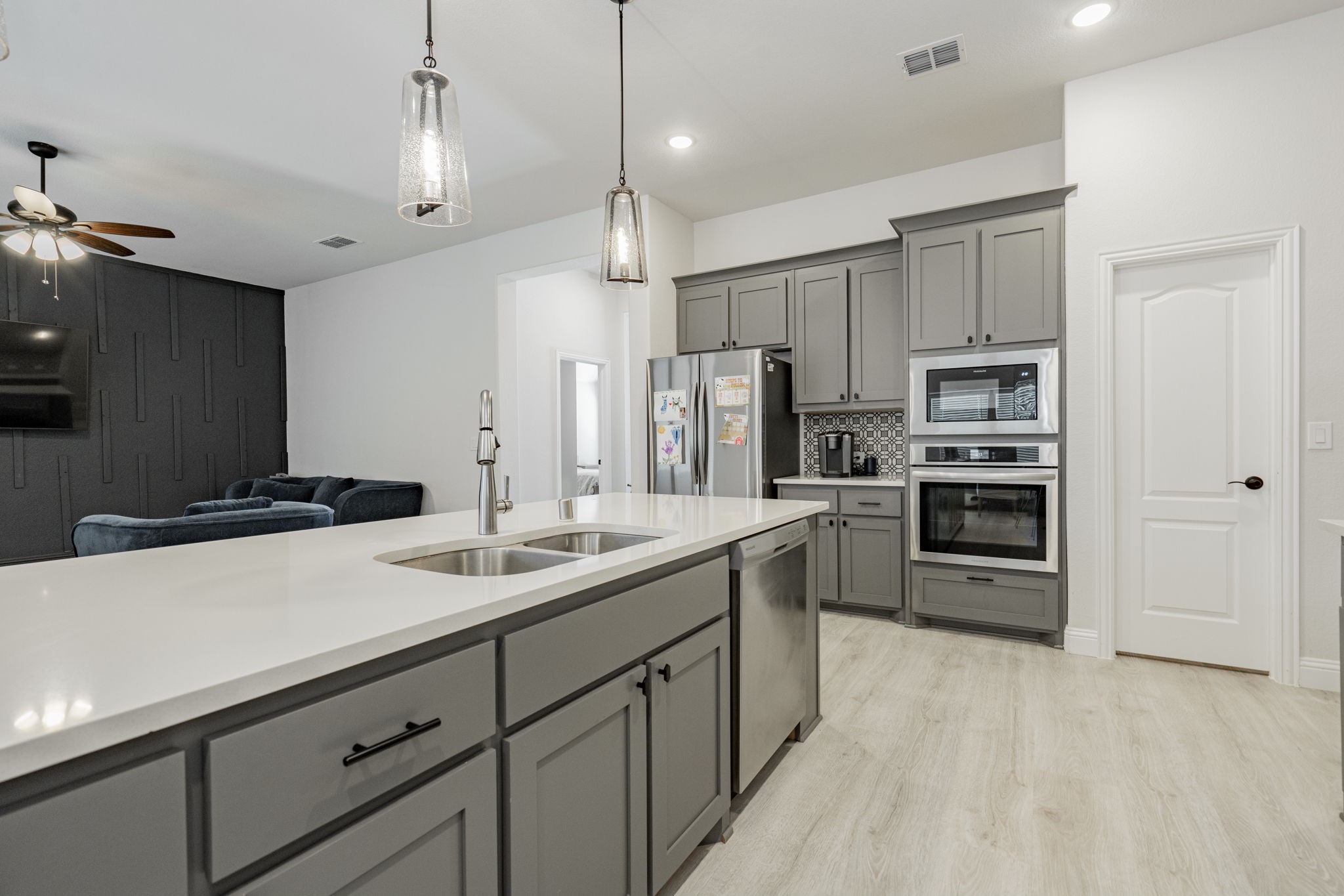 2422 Llano Drive