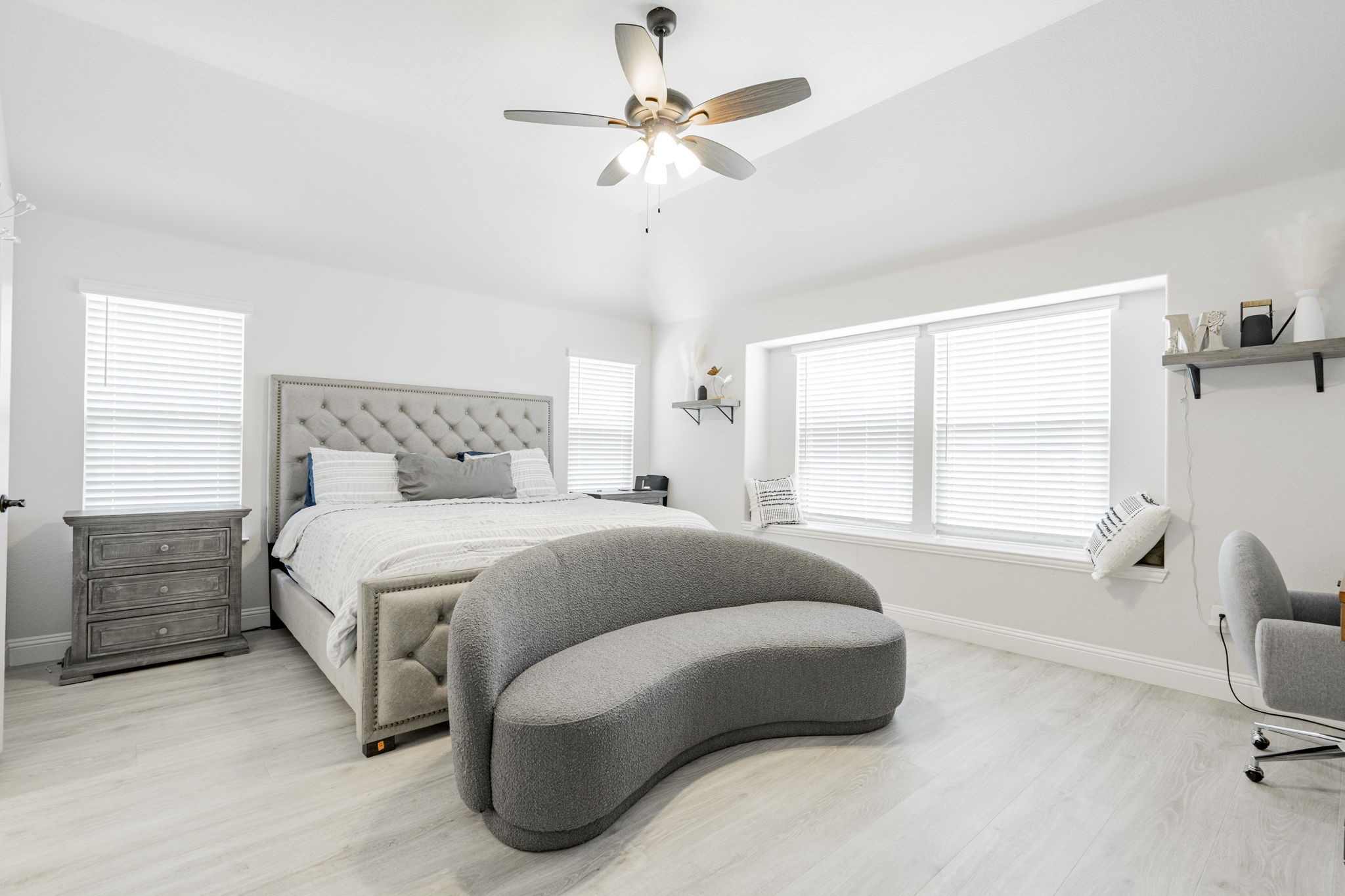 2422 Llano Drive