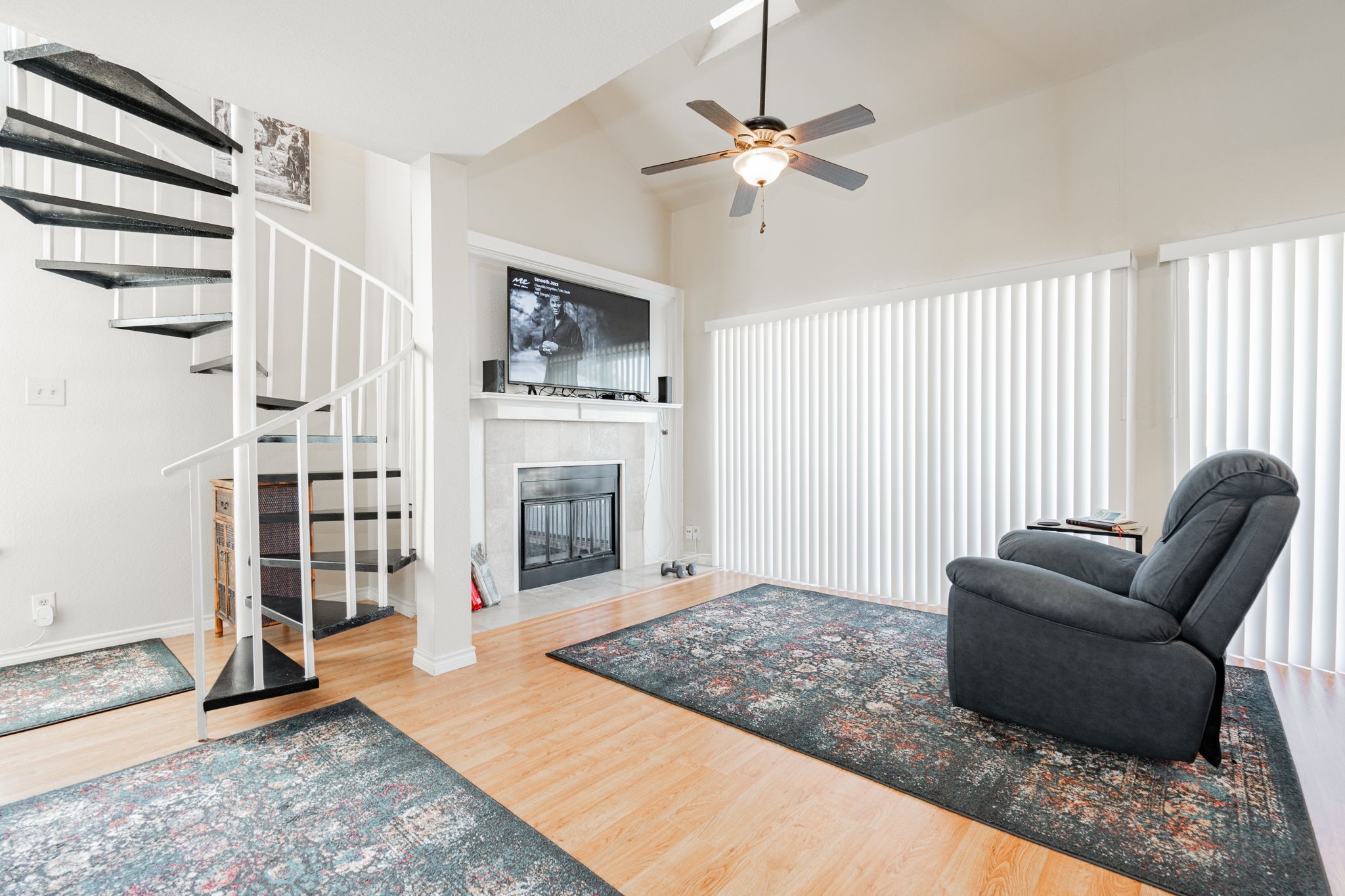 1516 Signal Ridge Place 1516